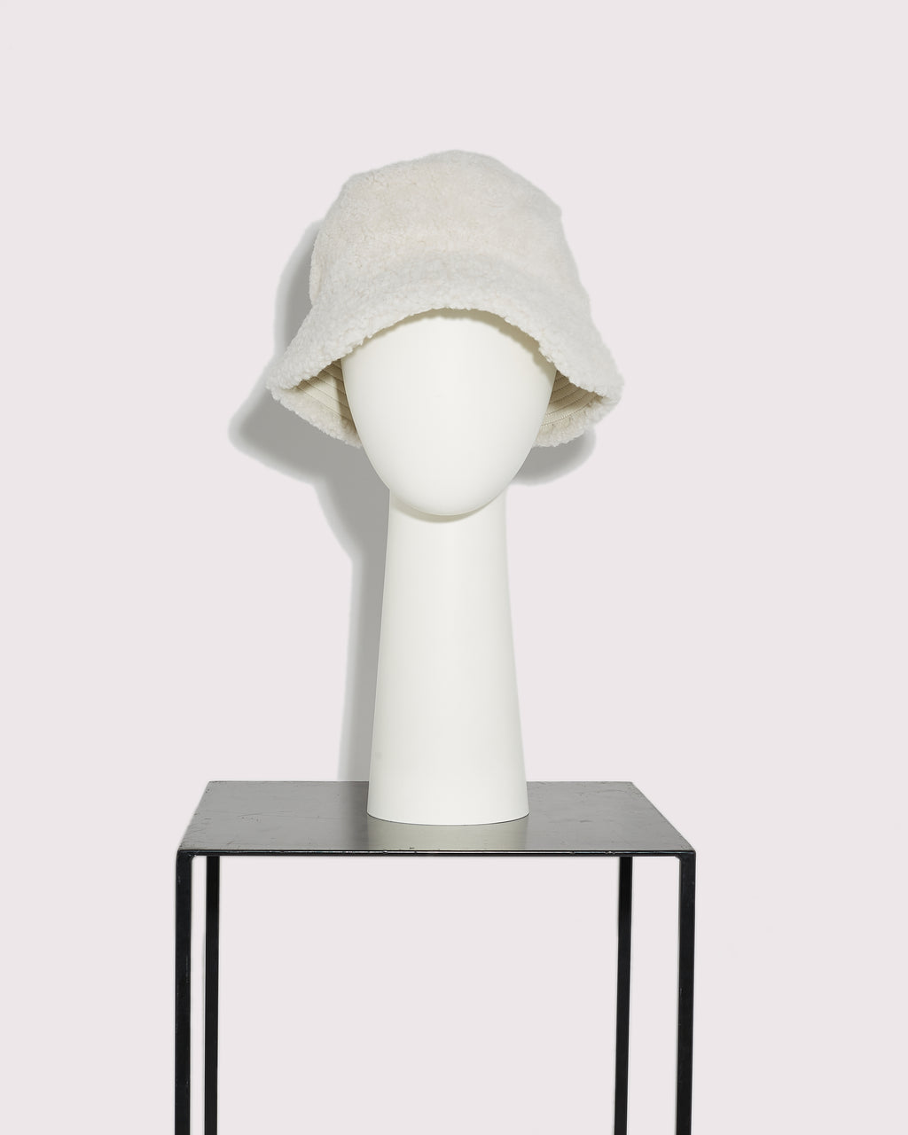 Curly merino bucket hat - US Salomon Salomon Yves Yves – - white