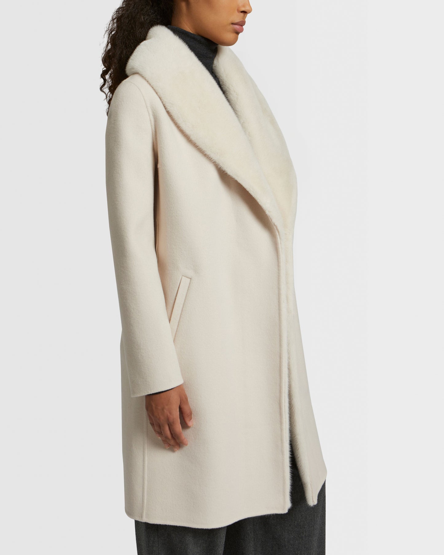 Cashmere wool coat with mink fur collar and facing -Yves Salomon