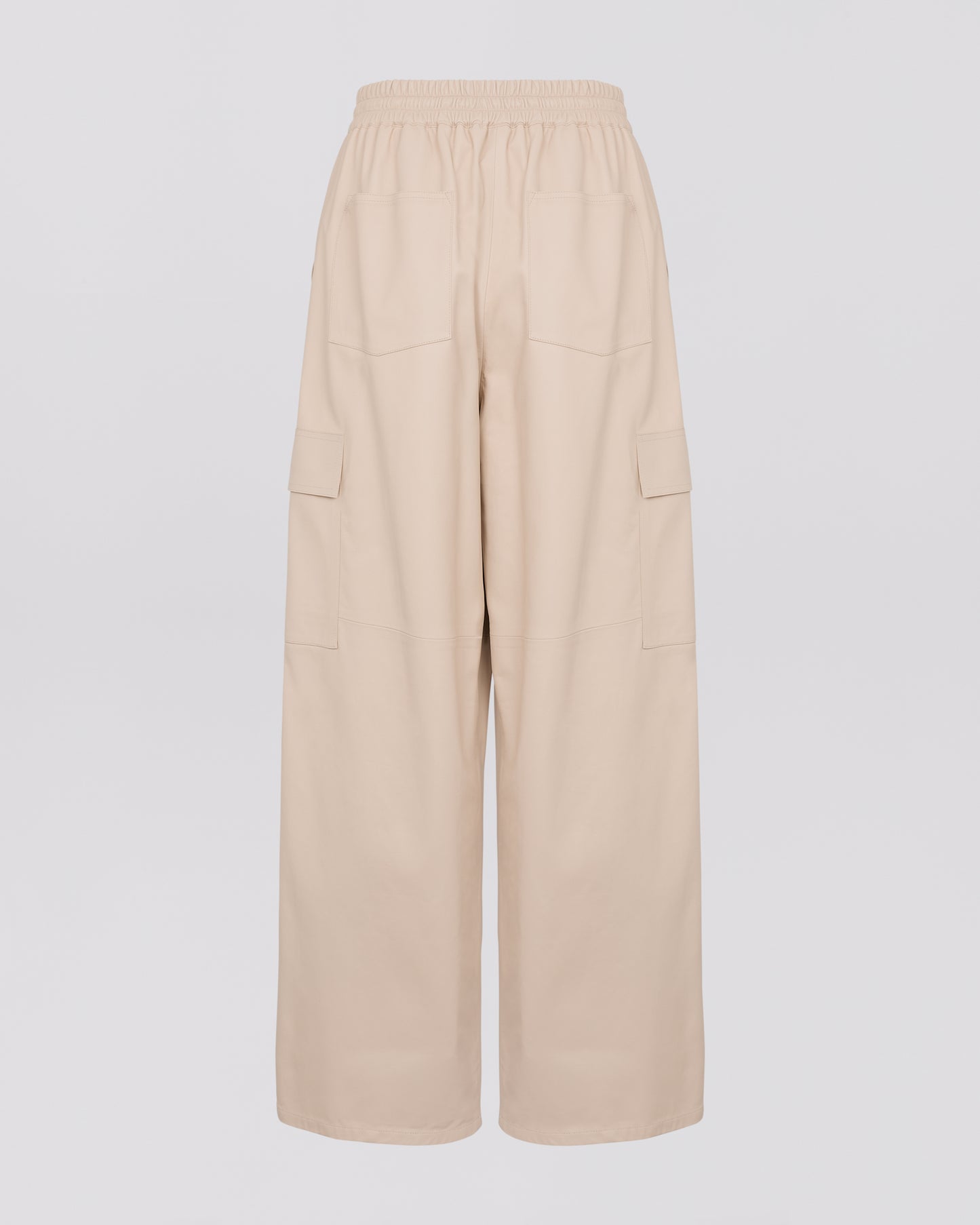 Cargo trousers in lamb leather