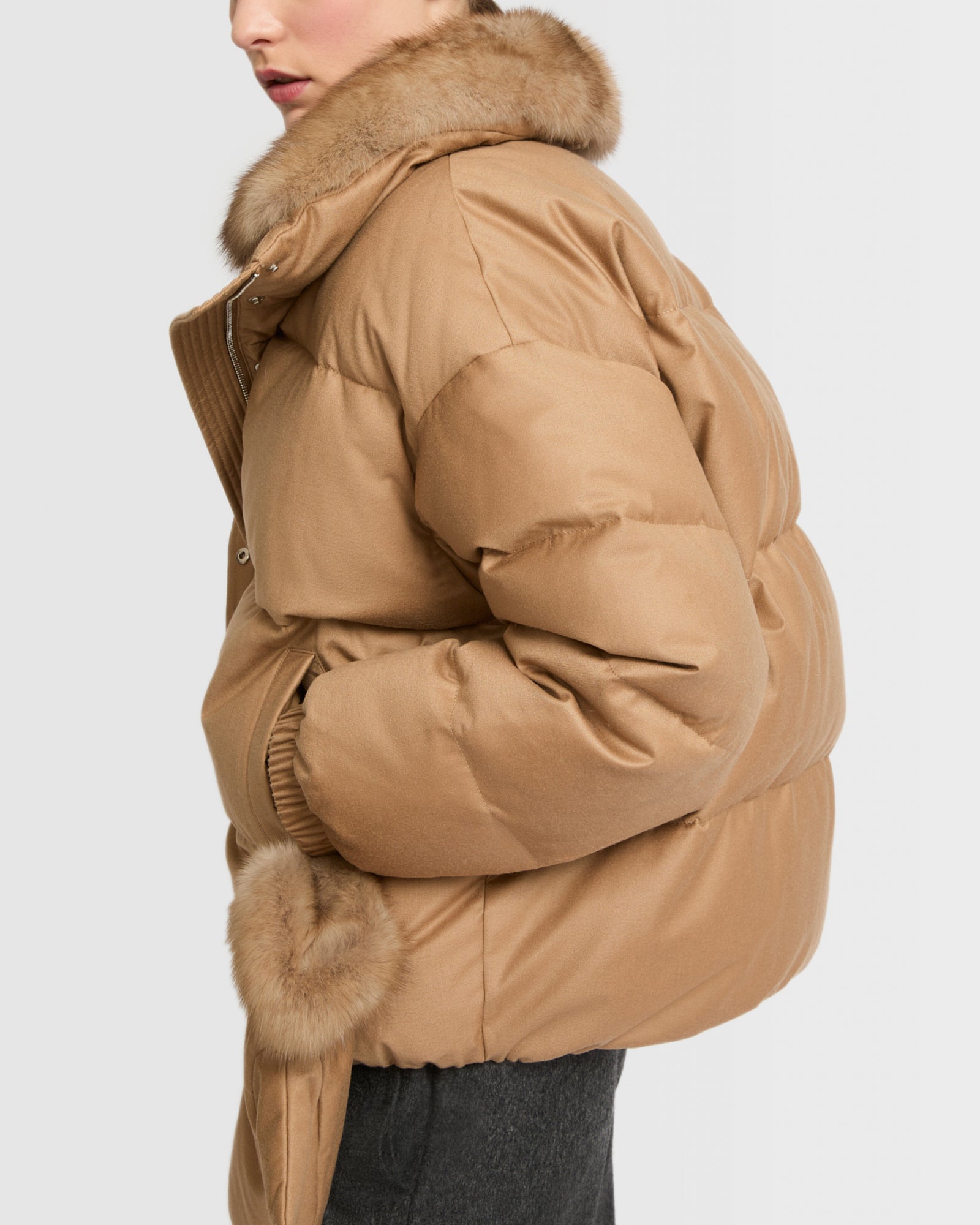 Short down jacket in Loro Piana flannel fabric with detachable