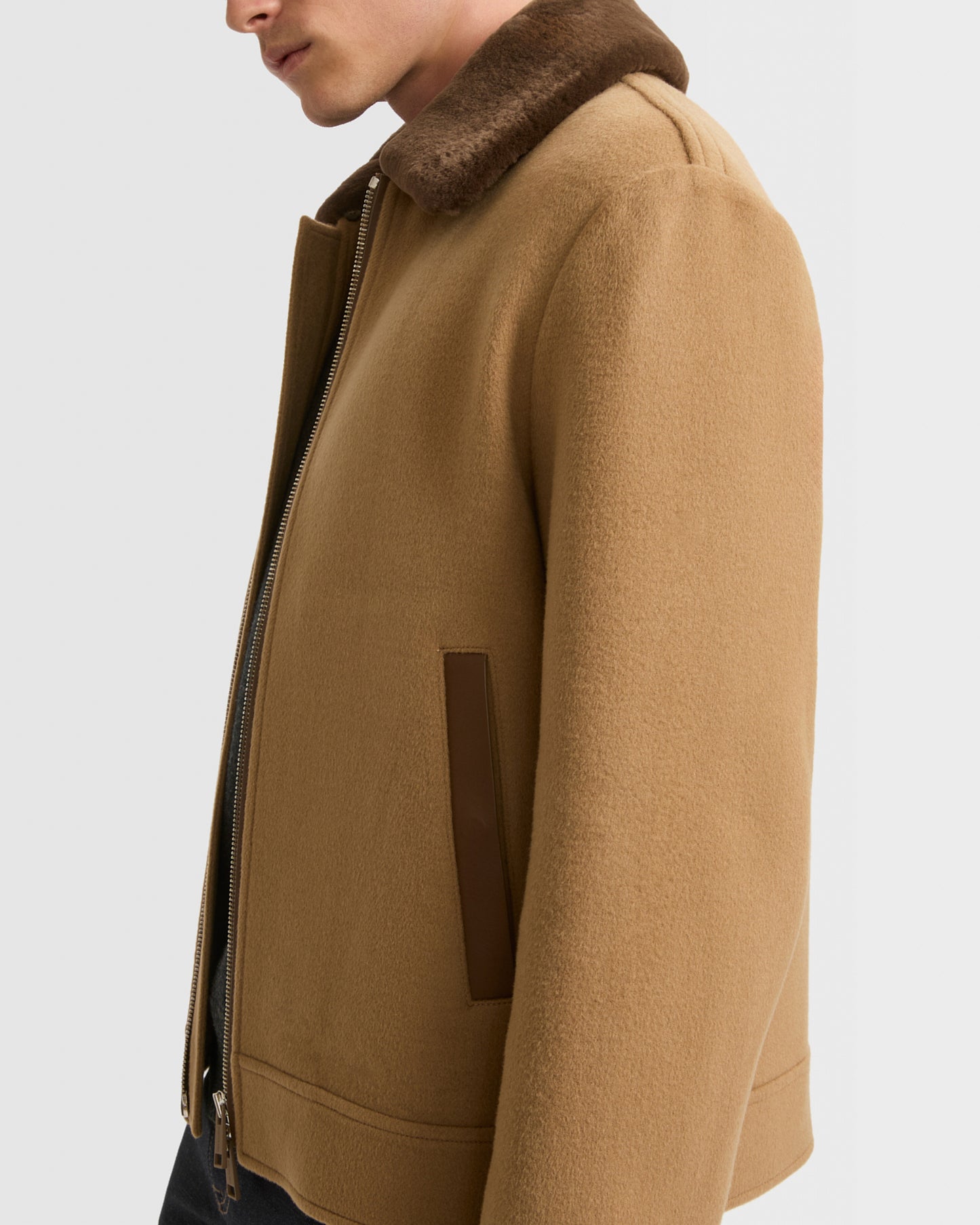 Zipped jacket in double-sided wool-cashmere fabric with mink collar