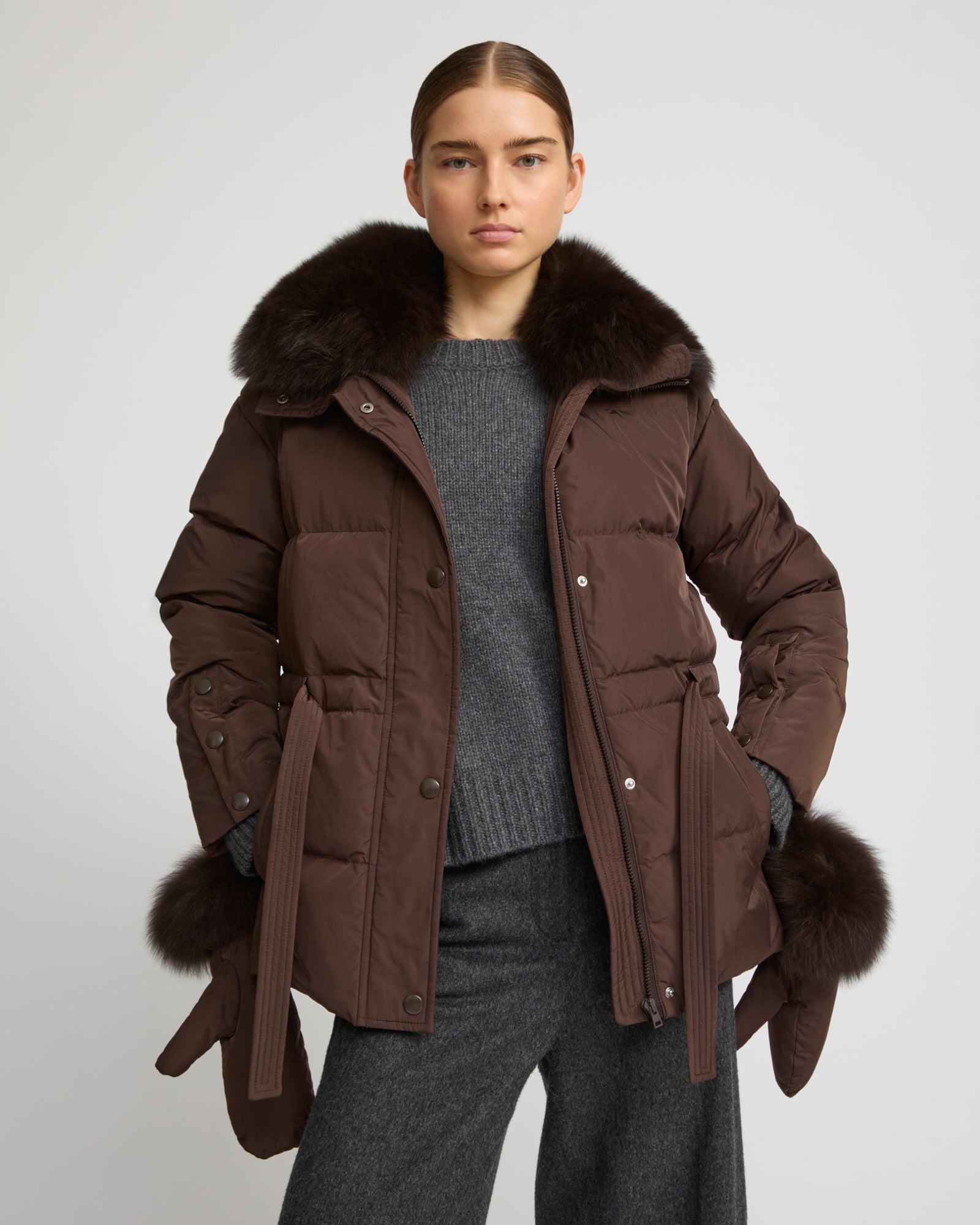 YVES SALOMON パープル　ファーショートコート Down jacket with fluffy lambswool trim - Purple - Yves Salomon