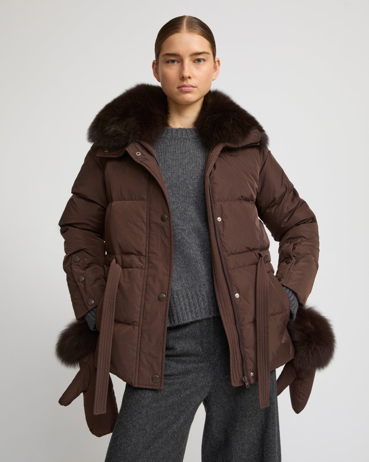 Belted technical fabric down jacket with detachable fox fur collar - Yves Salomon