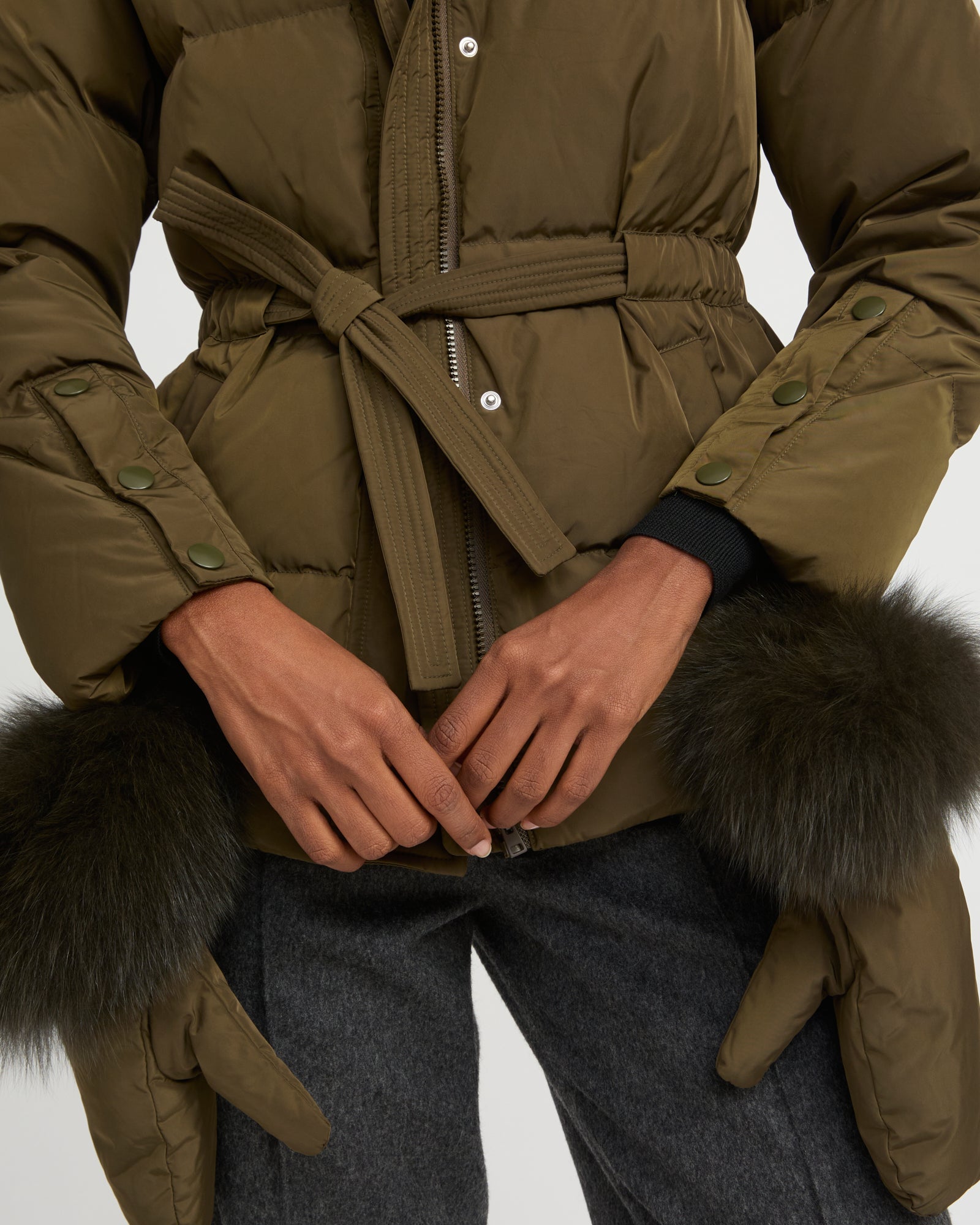Belted technical fabric down jacket with detachable fox fur collar - Yves Salomon