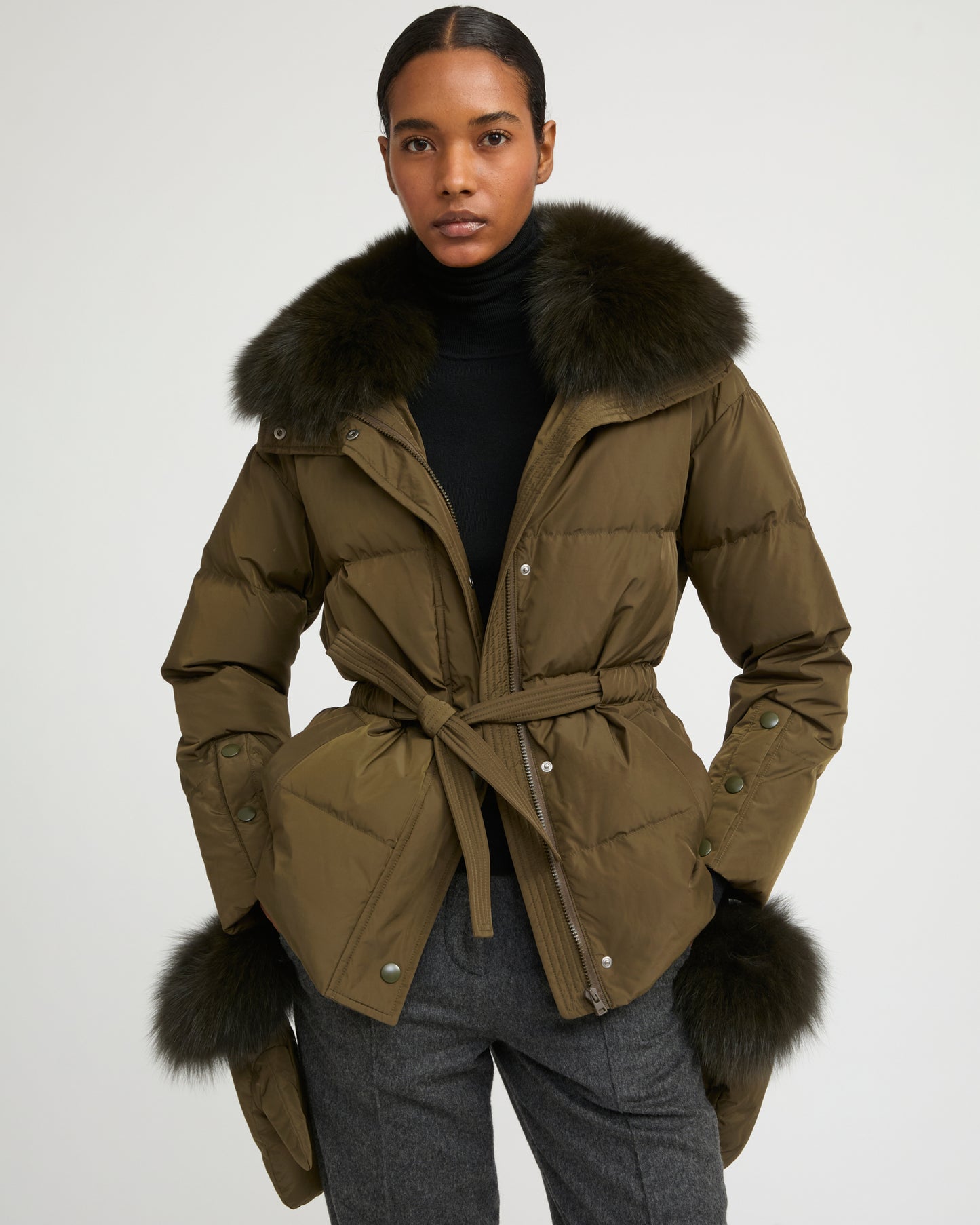 Belted technical fabric down jacket with detachable fox fur collar - Yves Salomon
