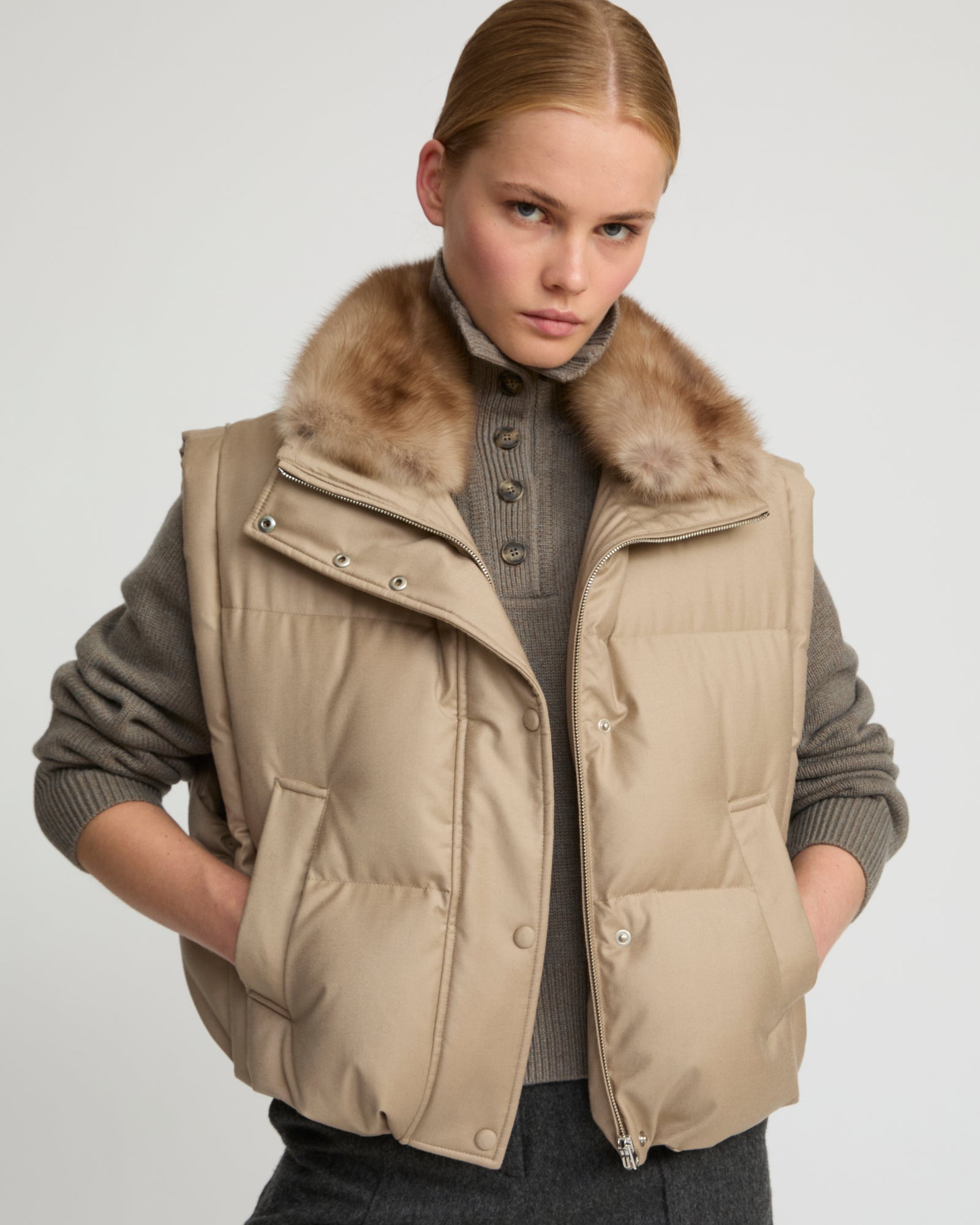 Flannel gilet with sable fur collar - Yves Salomon