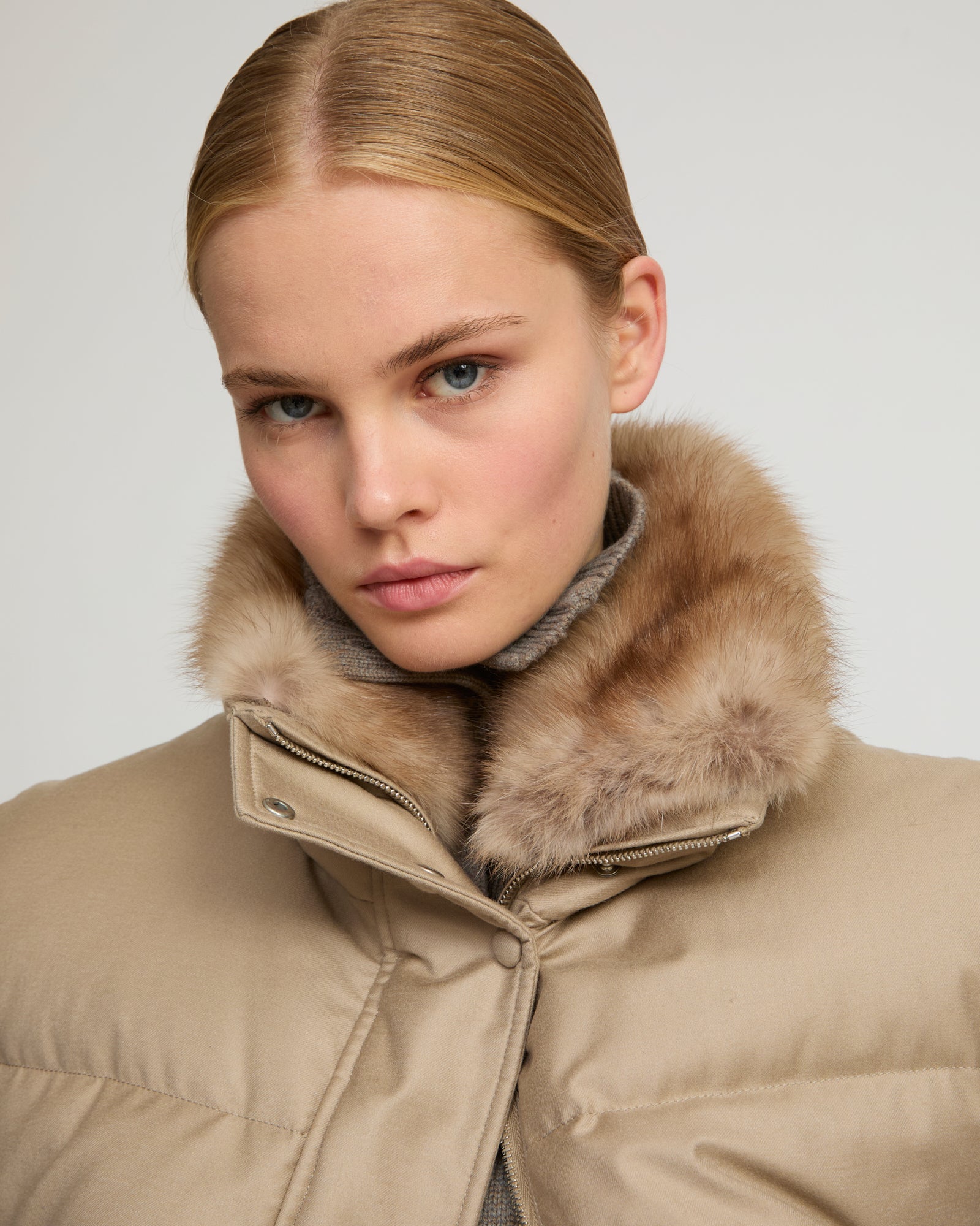 Flannel gilet with sable fur collar - Yves Salomon