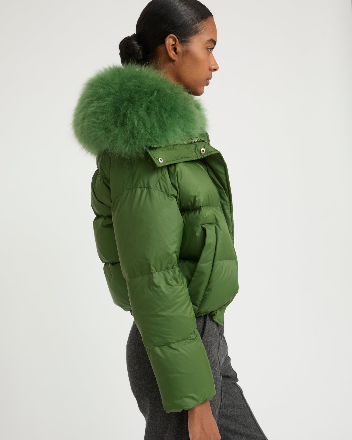 Short down jacket with fluffy lambswool trim - Yves Salomon