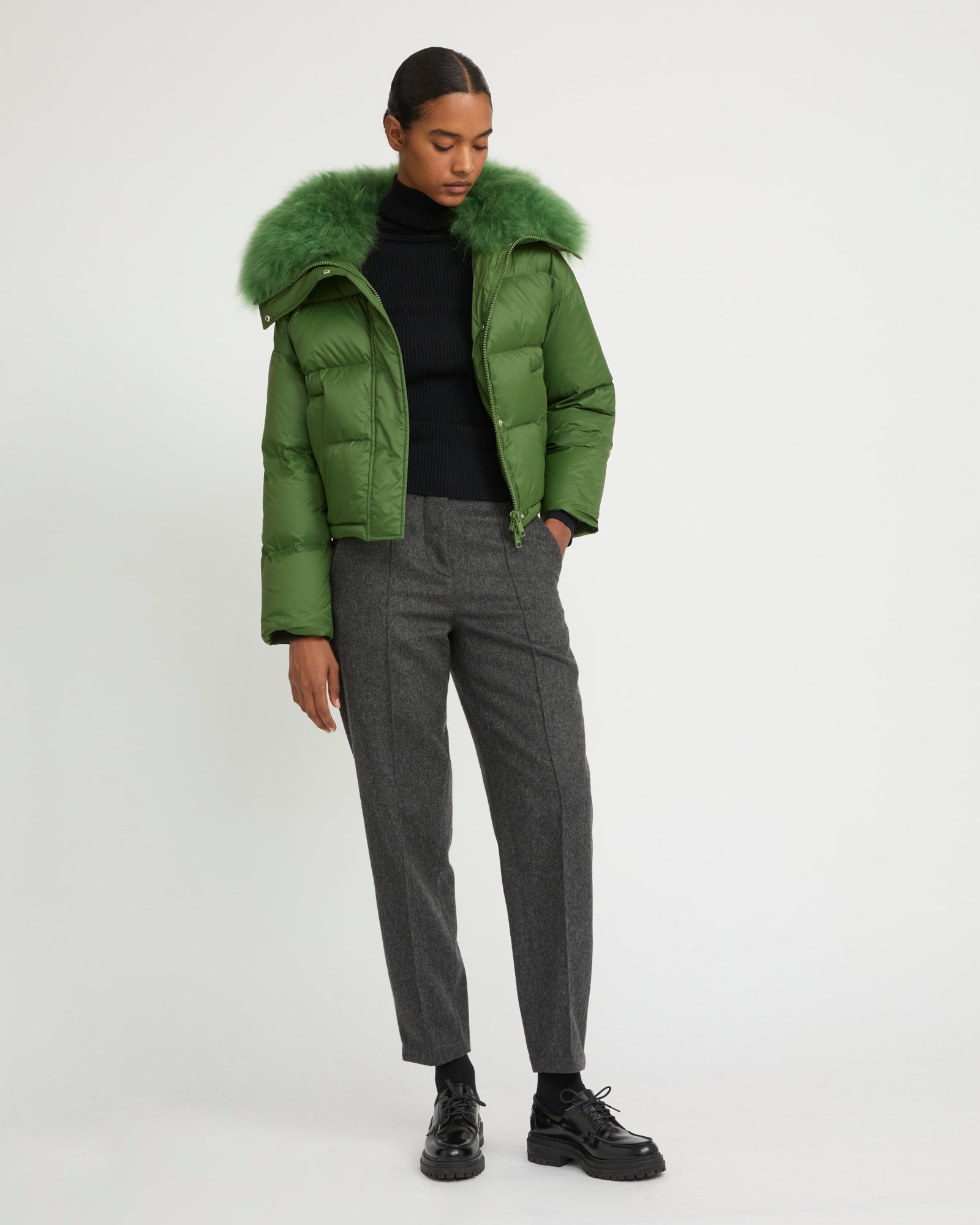 Short down jacket with fluffy lambswool trim - Yves Salomon