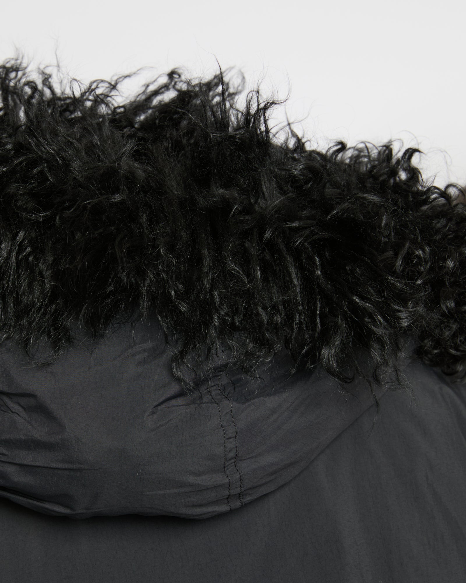 Short ultra-light down jacket with curly lambskin trim -Yves Salomon