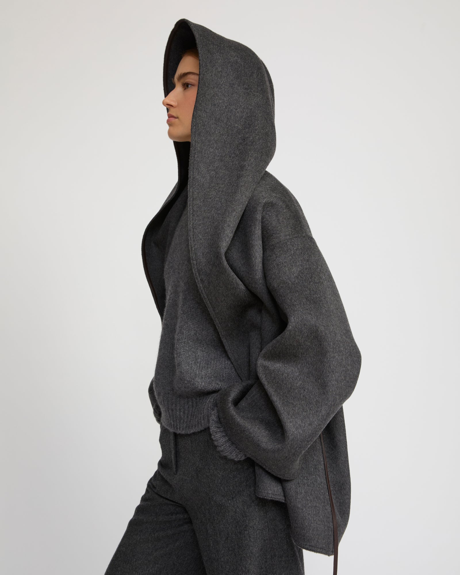 Oversized short coat in double-sided cashmere blend - Yves Salomon