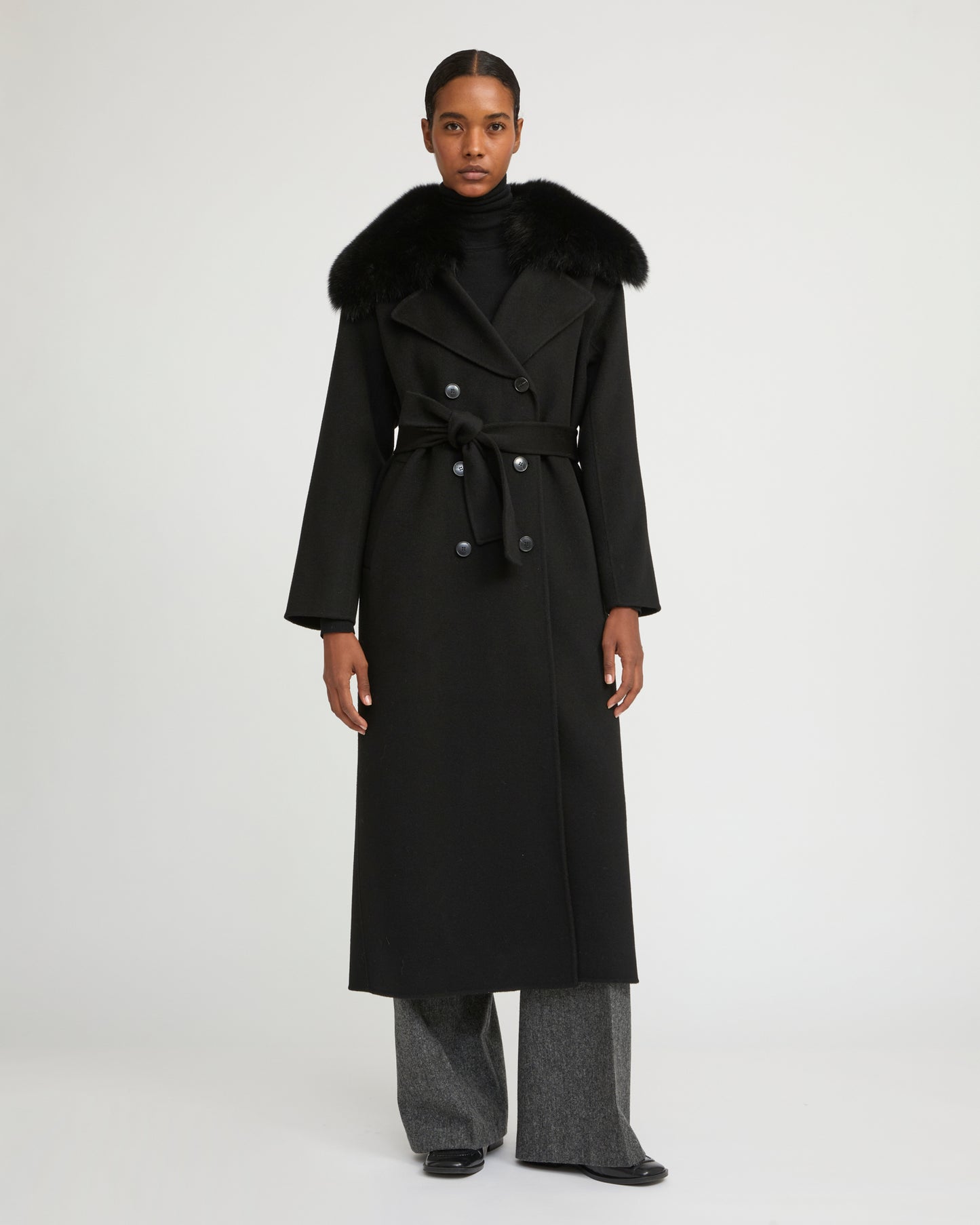 Belted coat in cashmere wool with fox fur collar - Yves Salomon
