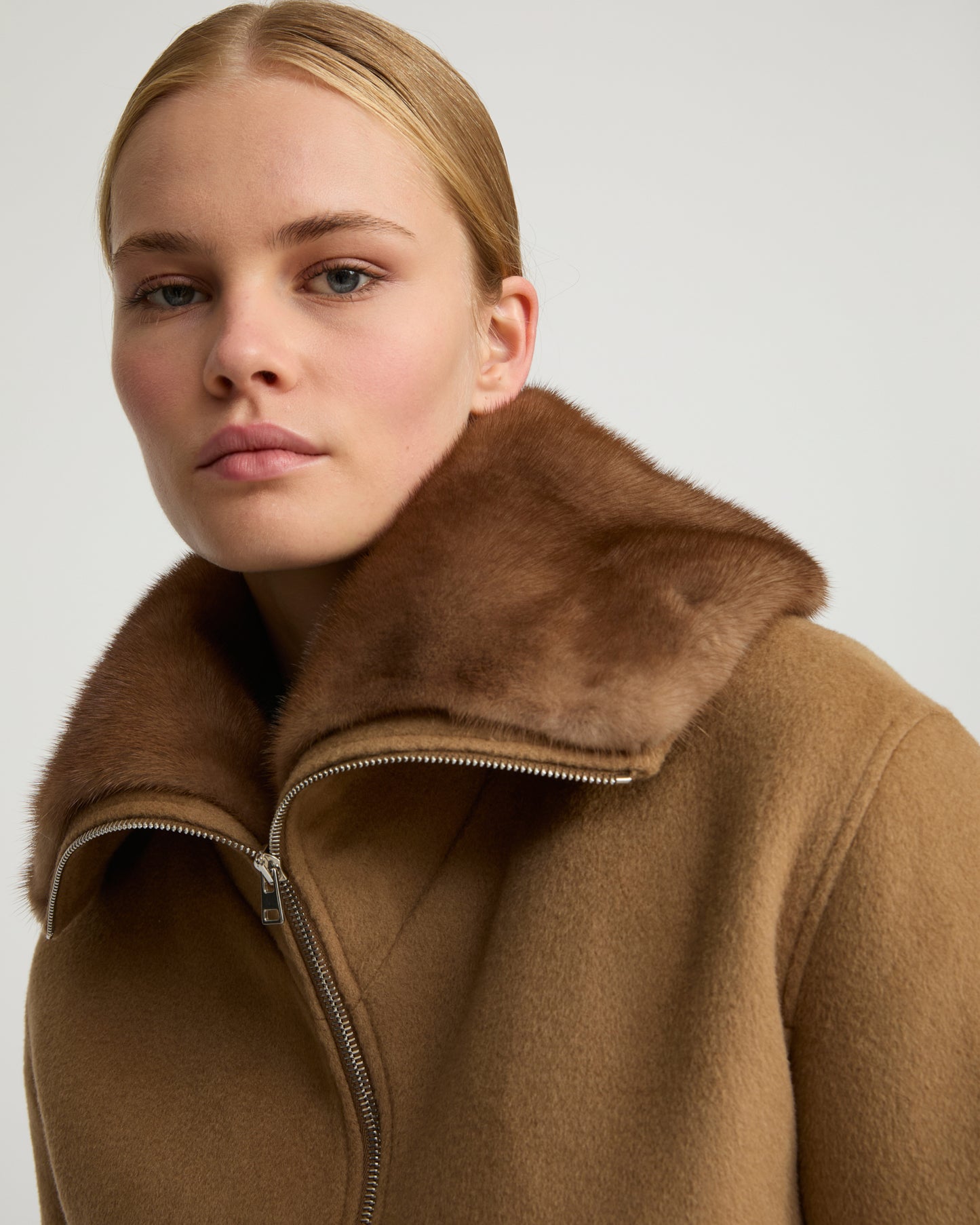 Cashmere-blend cropped blouson with removable mink fur collar - Yves Salomon
