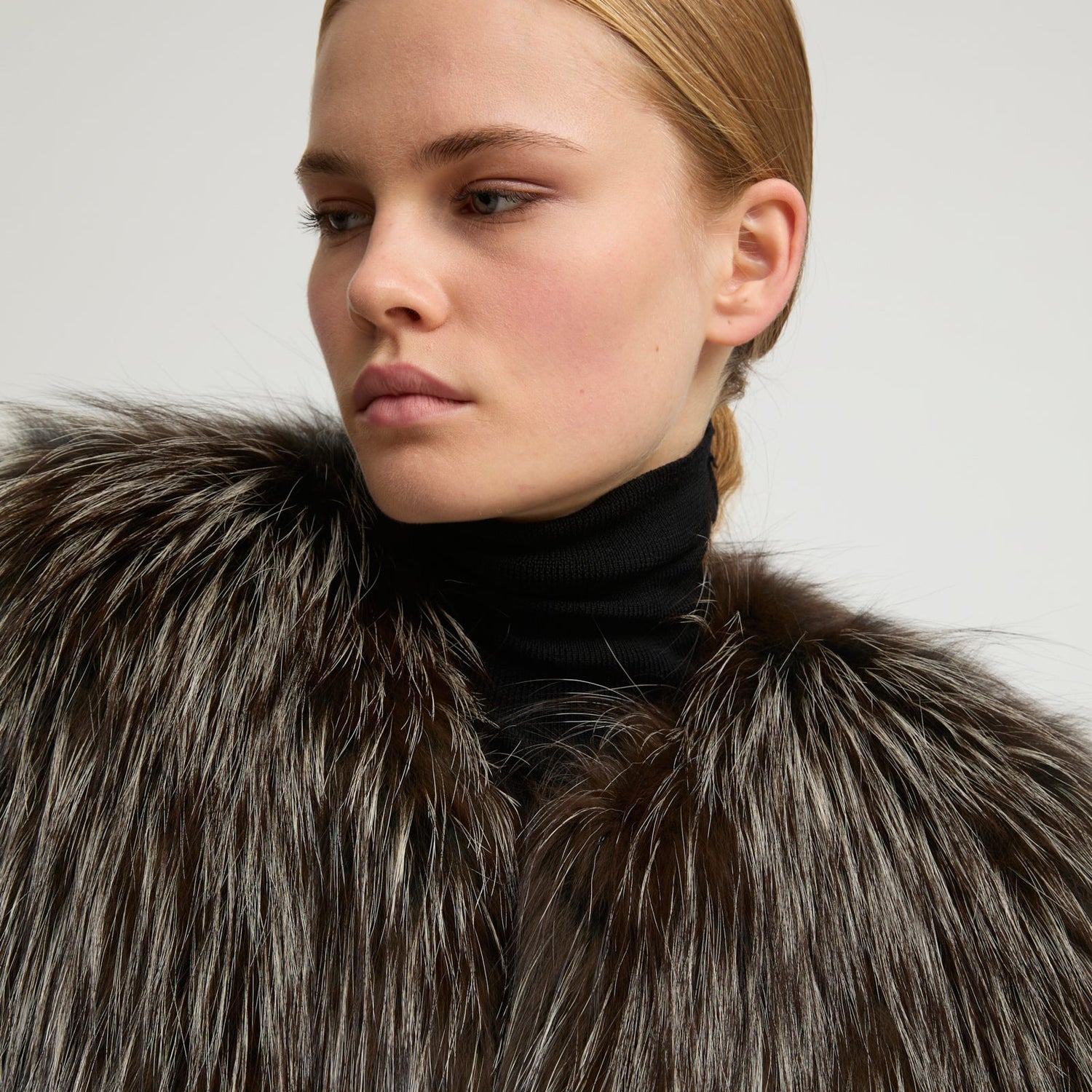 Iconics | Women's Fox Fur coats- Yves Salomon