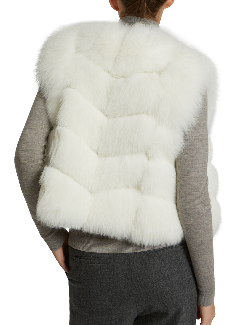 Short gilet in fox fur