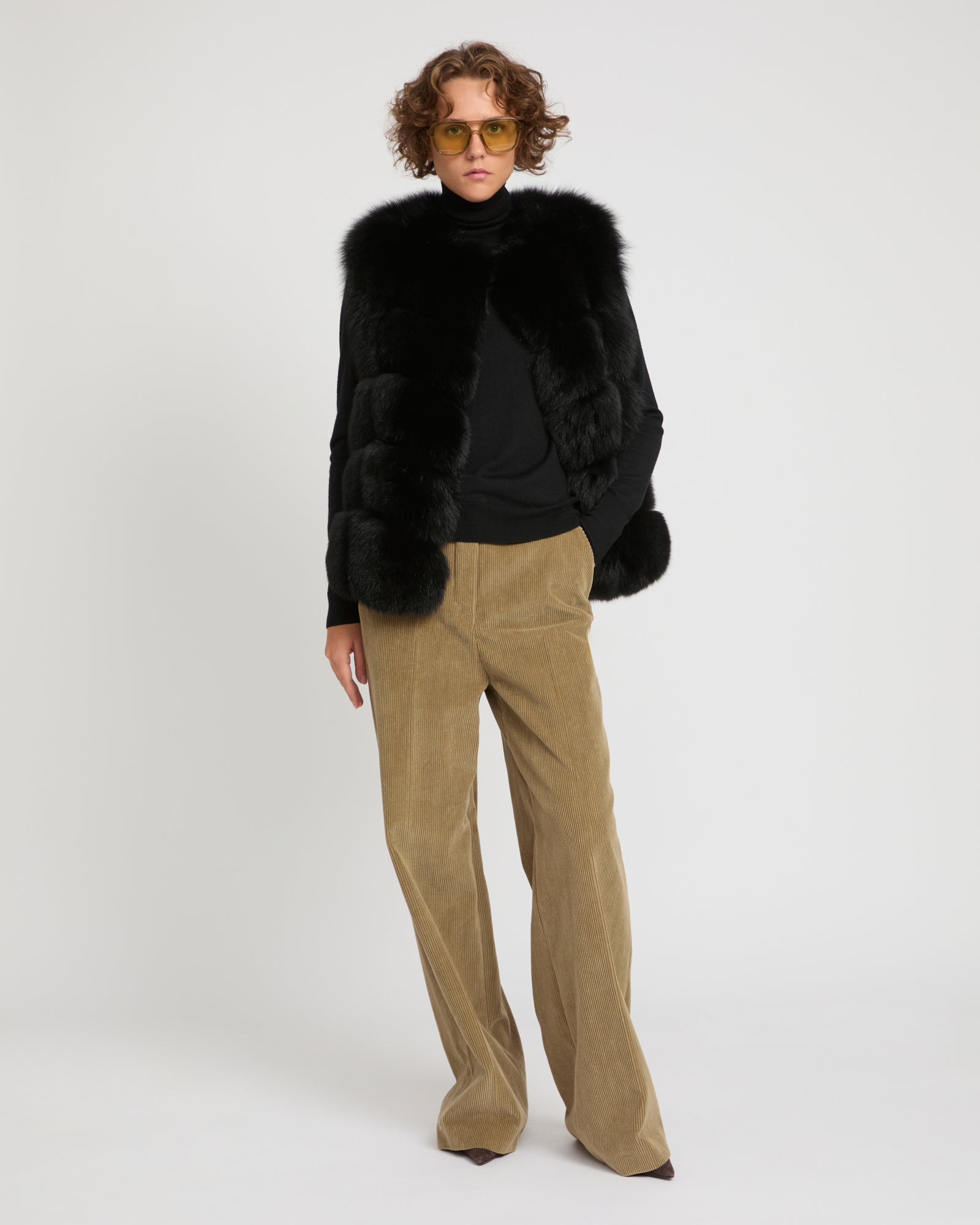 SLEEVELESS BURGUNDY FOX GILET -Yves Salomon