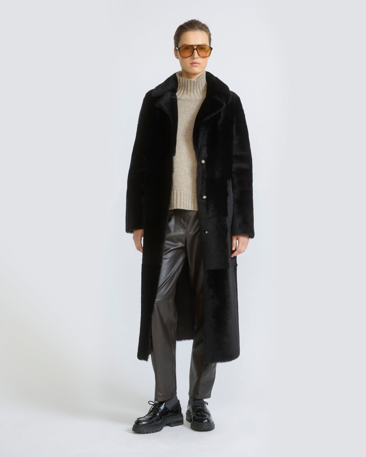 Reversible belted long shearling coat - Yves Salomon - New Fall/Winter Collection