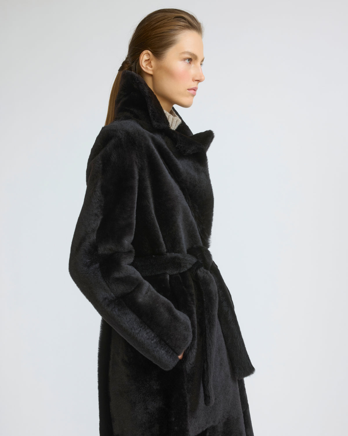 Reversible belted long shearling coat - Yves Salomon - New Fall/Winter Collection