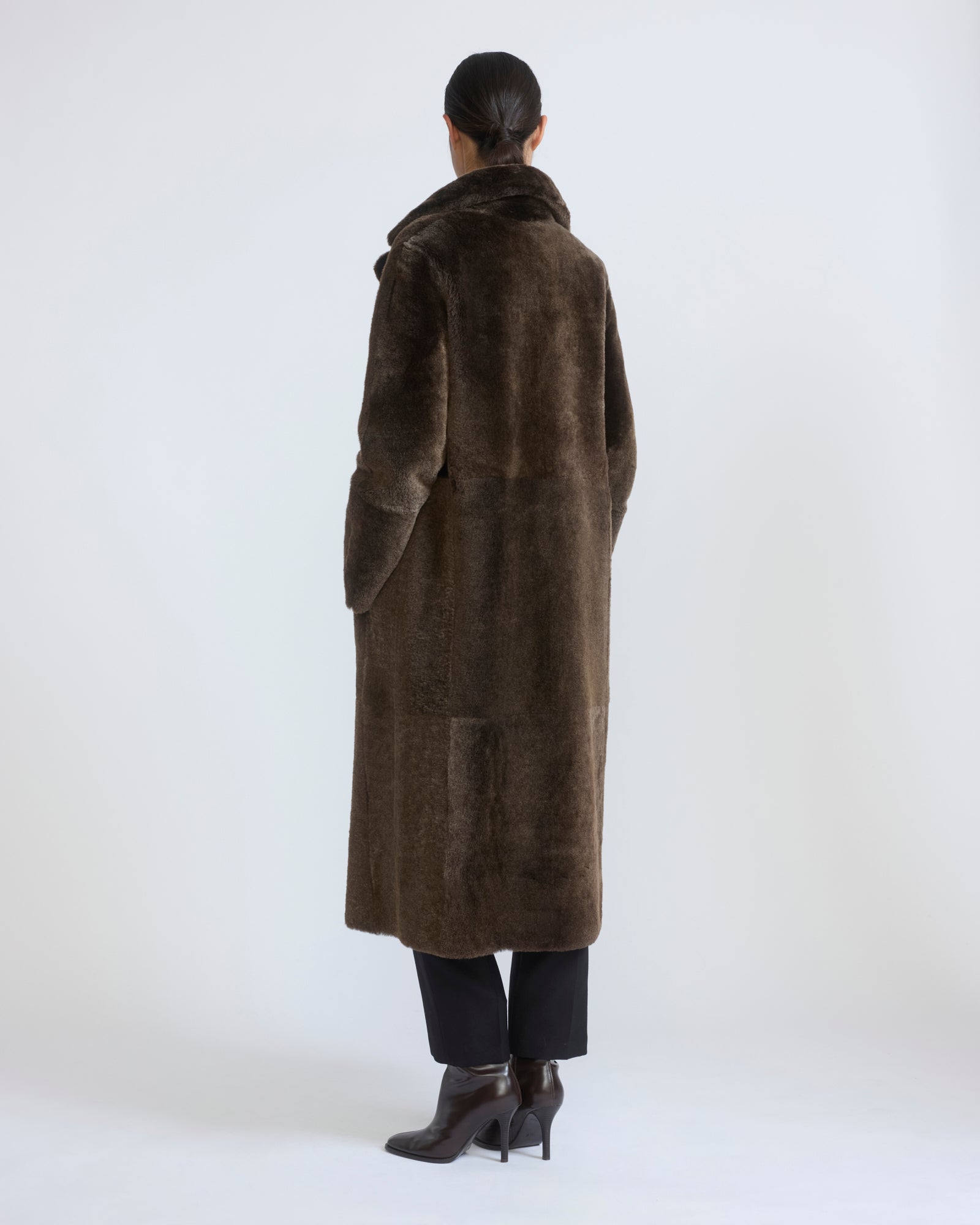 Reversible belted long shearling coat - Yves Salomon - New Fall/Winter Collection