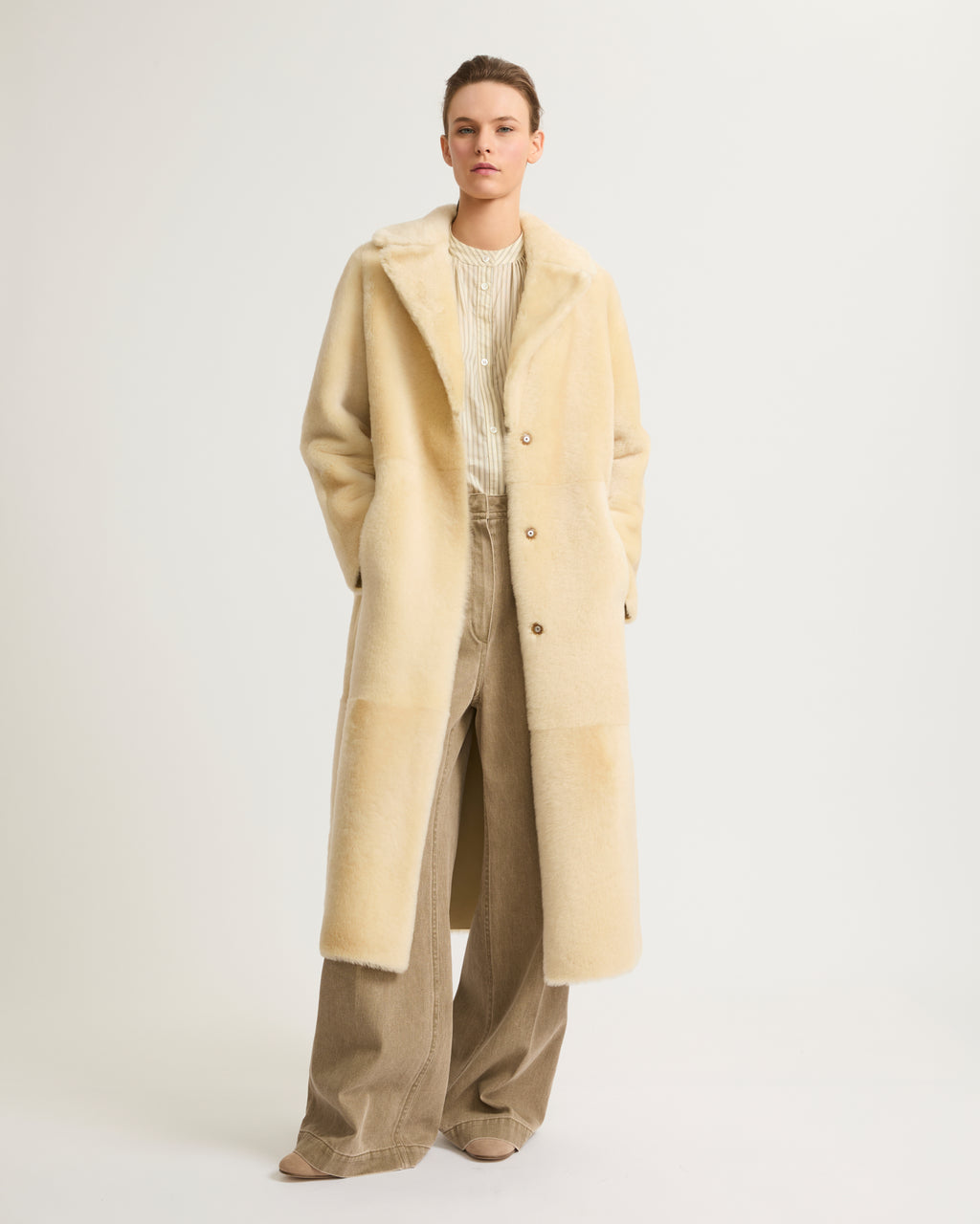 Long reversible belted shearling coat - white - Yves Salomon – Yves Salomon  US