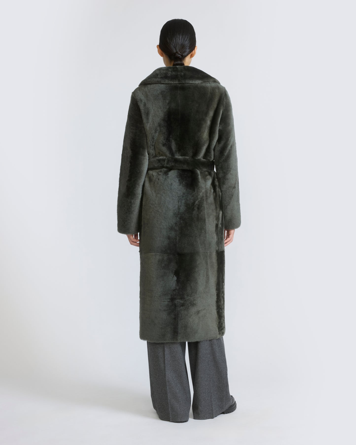Reversible belted long shearling coat - Yves Salomon - New Fall/Winter Collection