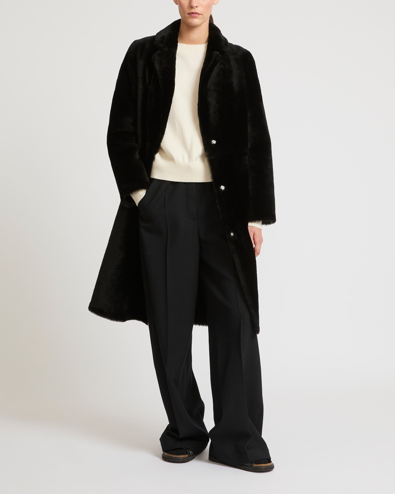 YVES SALOMON パープル　ファーショートコート Short parka in waterproof cotton blend with fox and rabbit