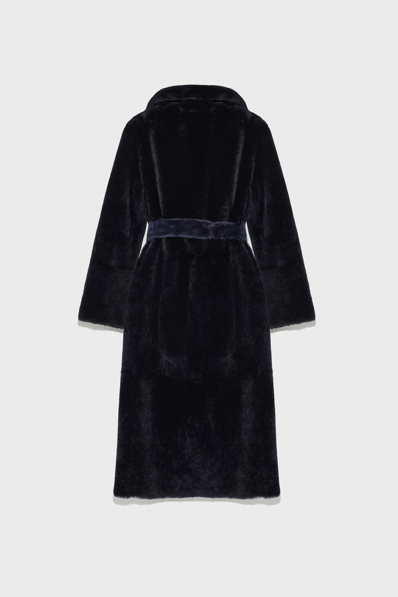 Long reversible coat in lacon lambskin