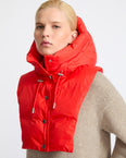 Padded hood bib in water-repellent technical fabric