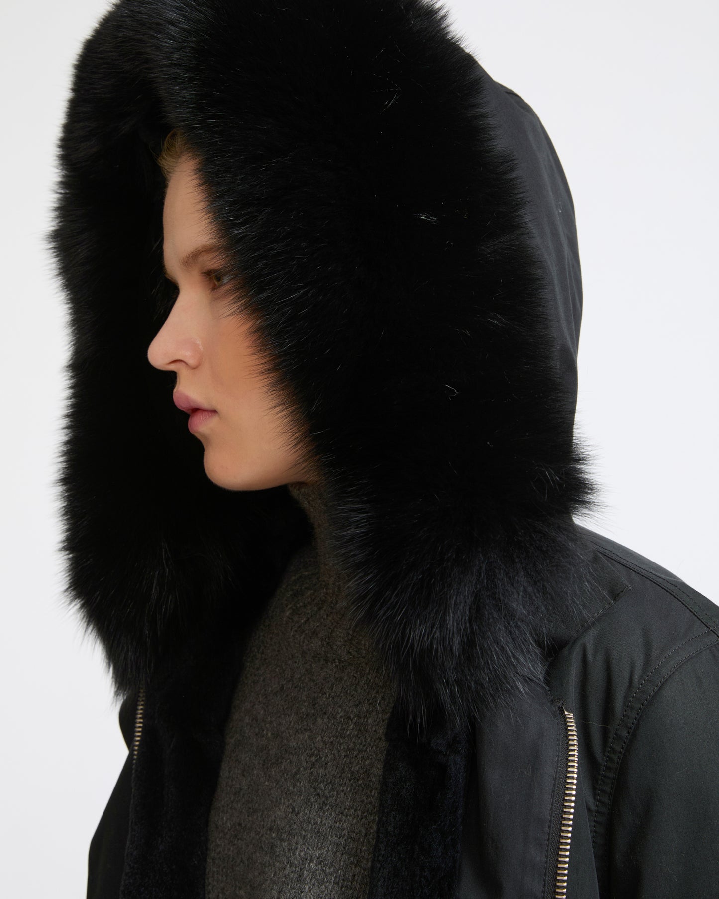 Long Iconic parka in waterproof cotton blend with fox and rabbit fur - Yves Salomon - New Fall Winter Collection