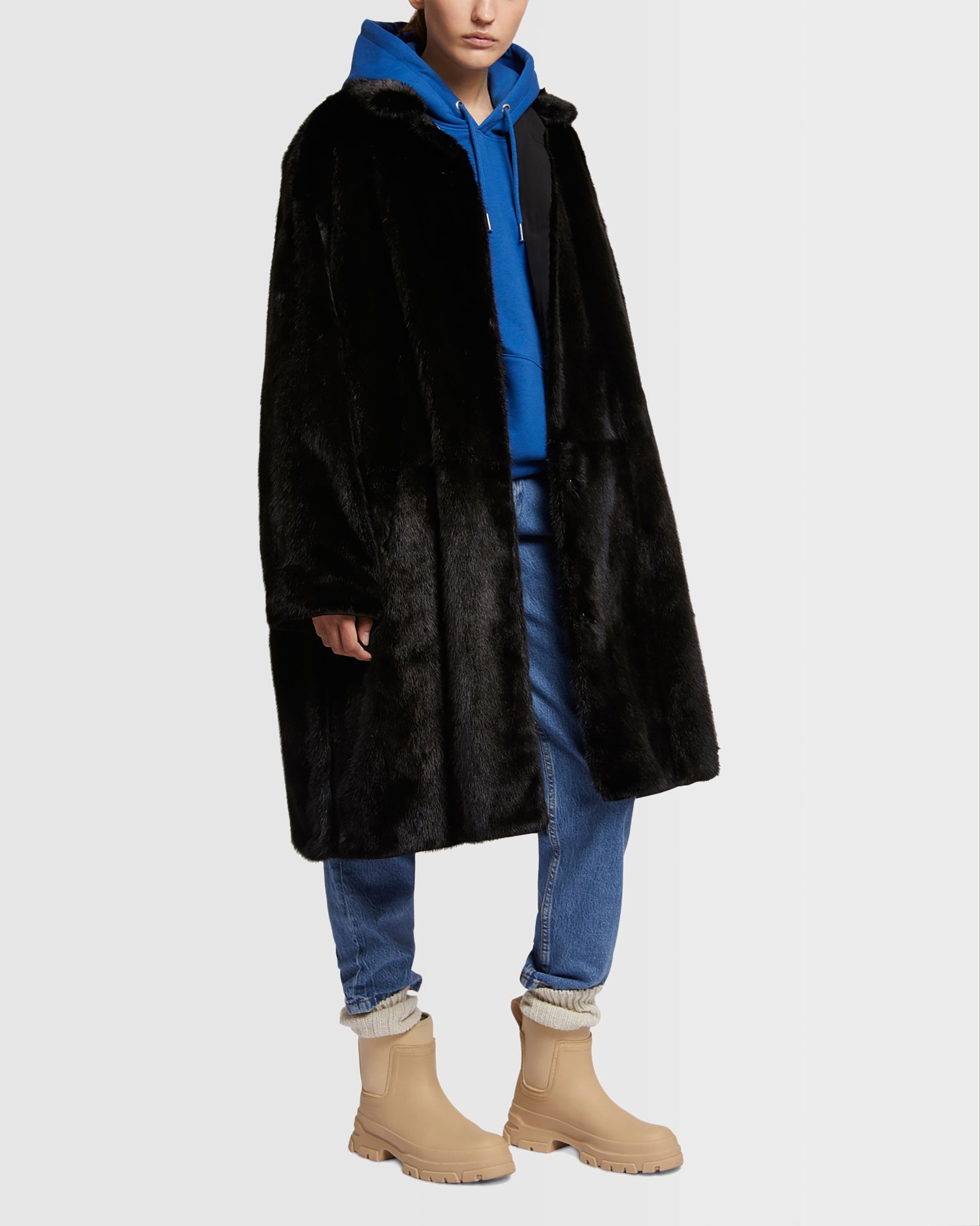 Mink fur and reversible technical fabric shirt collar coat - black
