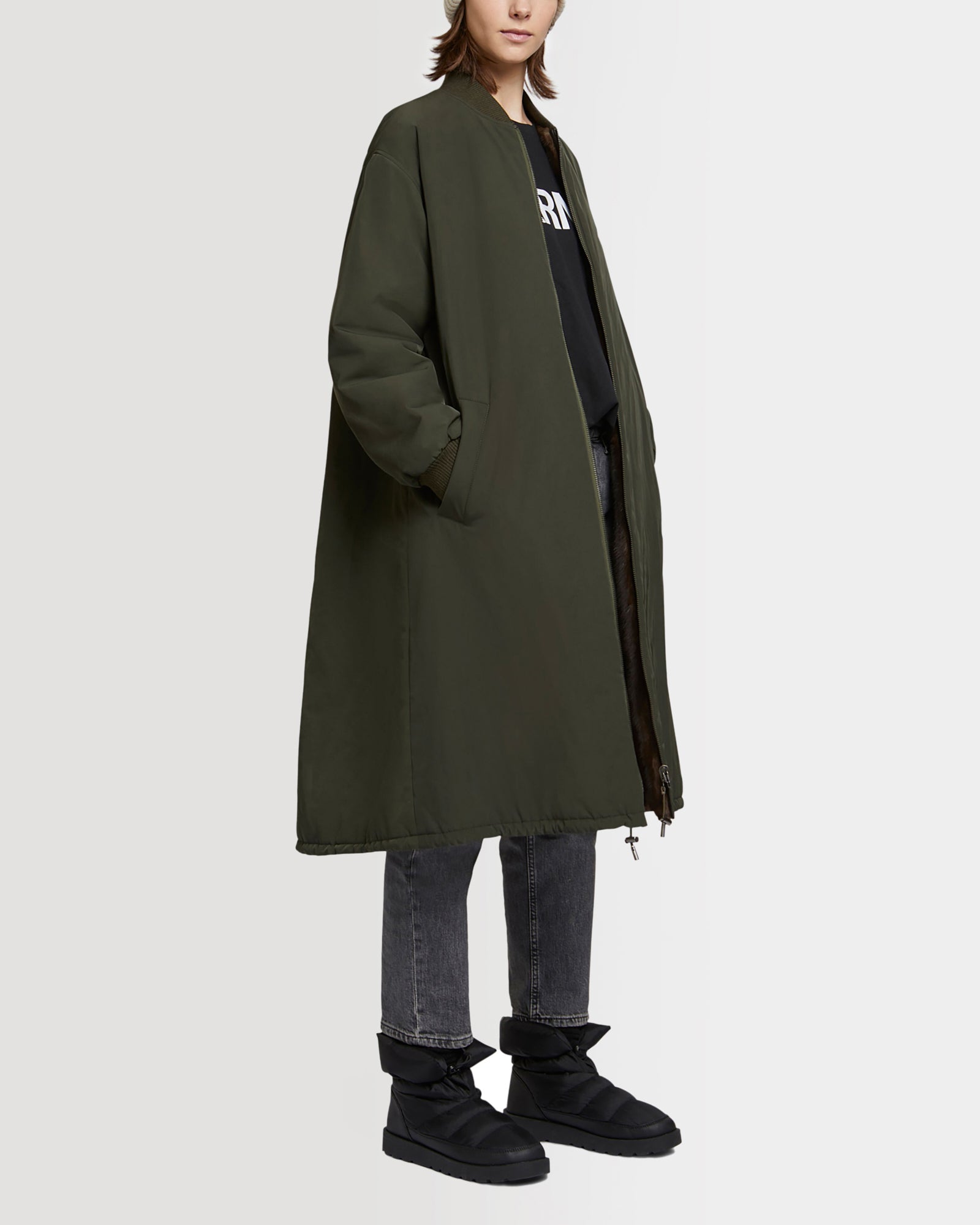 Long bomber jacket in mink fur and reversible technical