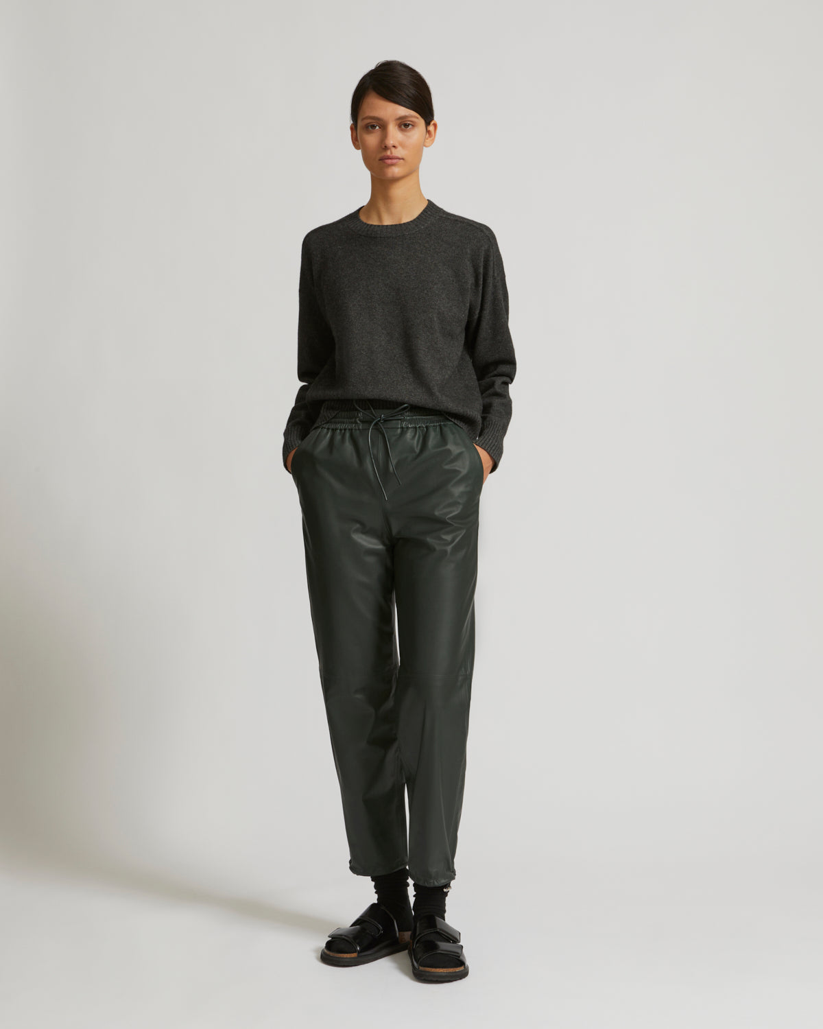 Balck Friday 2025 - Yves Salomon - Lamb leather joggers