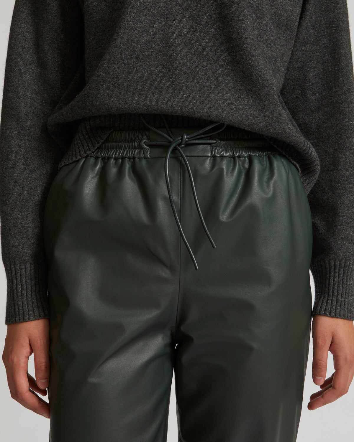 Balck Friday 2025 - Yves Salomon - Lamb leather joggers