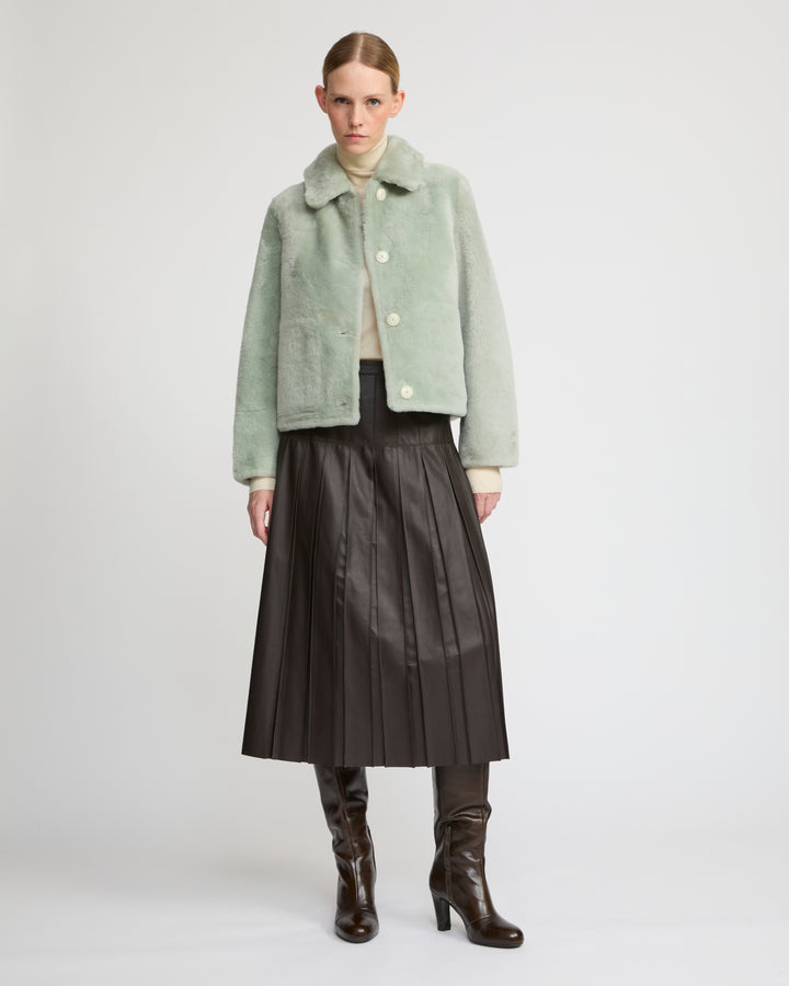 Short reversible jacket in merino lambskin