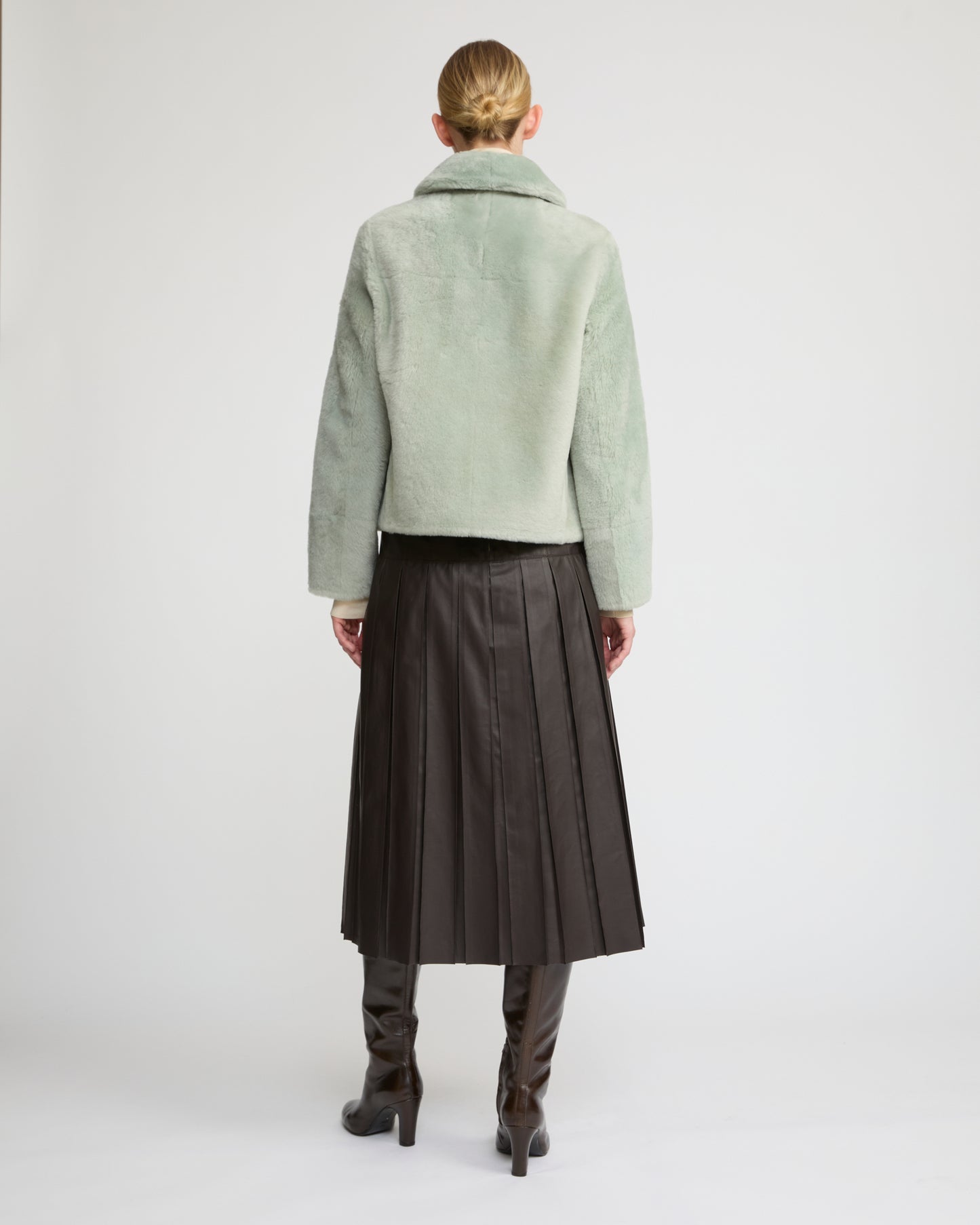 Short reversible jacket in merino lambskin - Yves Salomon