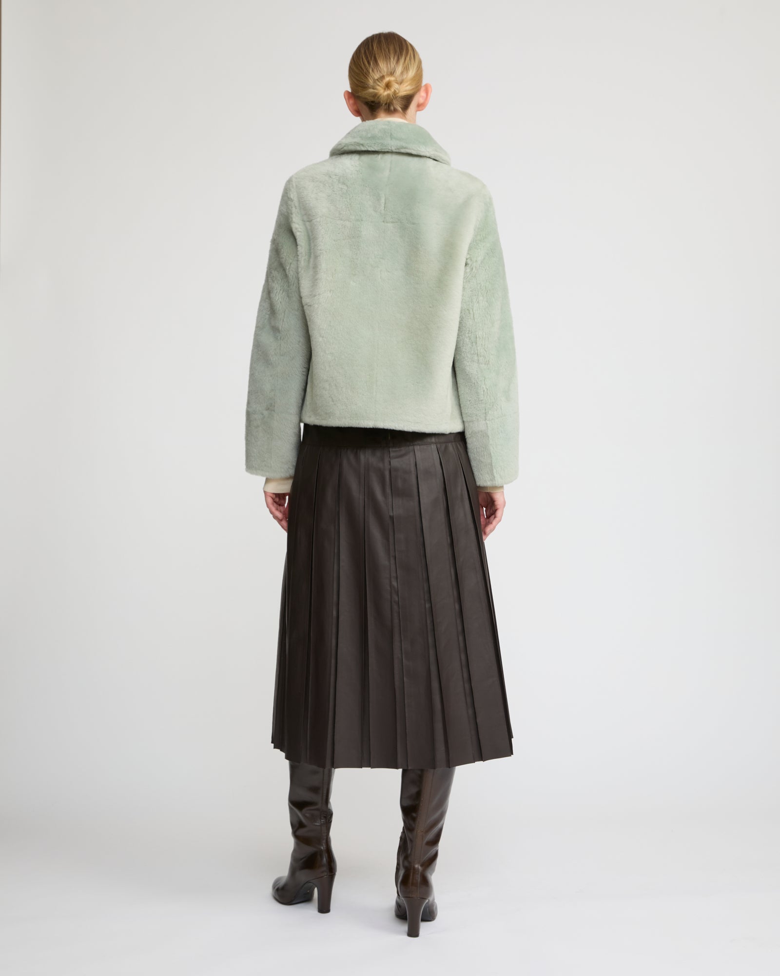 Short reversible jacket in merino lambskin - Yves Salomon