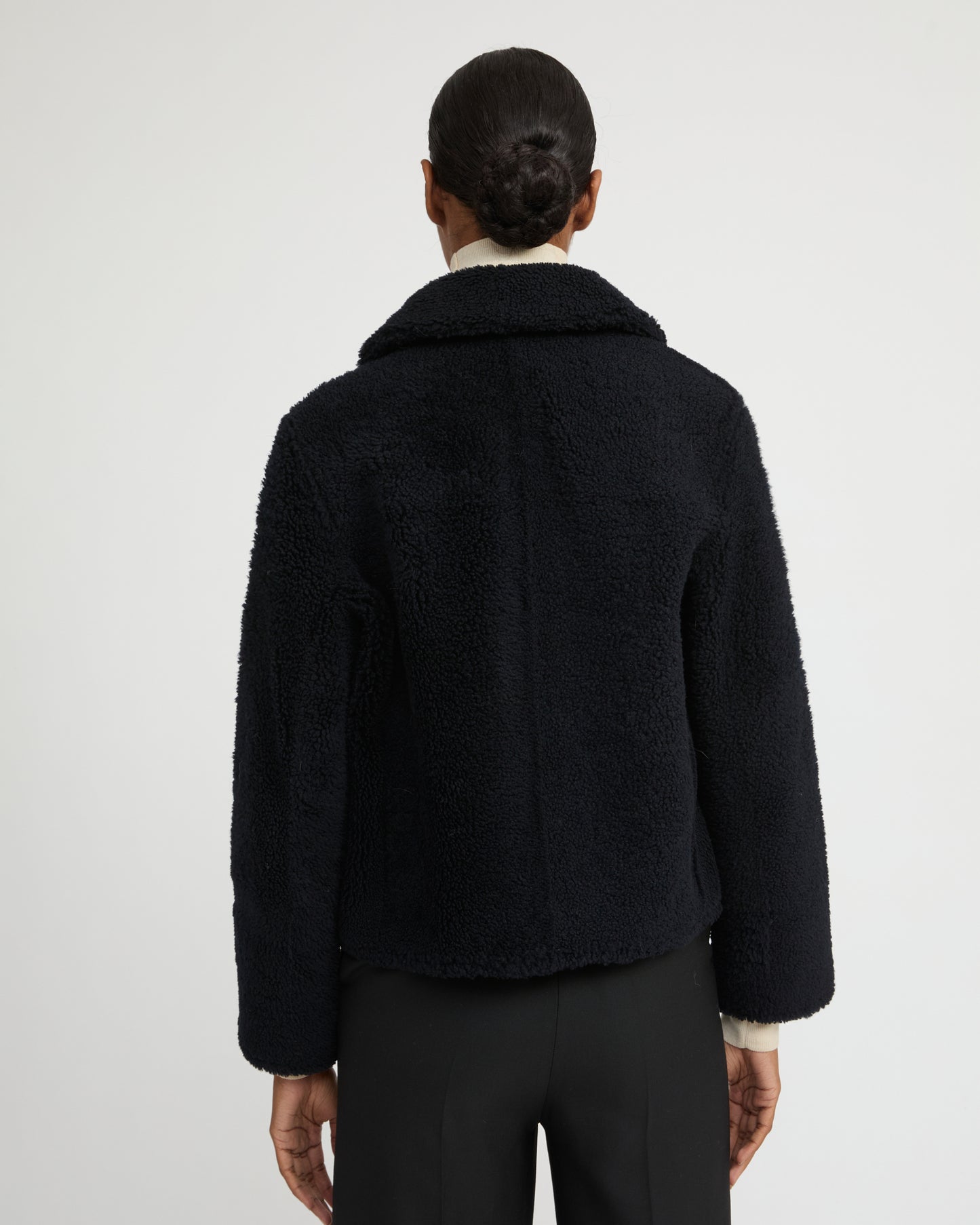 Short butonned jacket in Merino lambskin - Yves Salomon