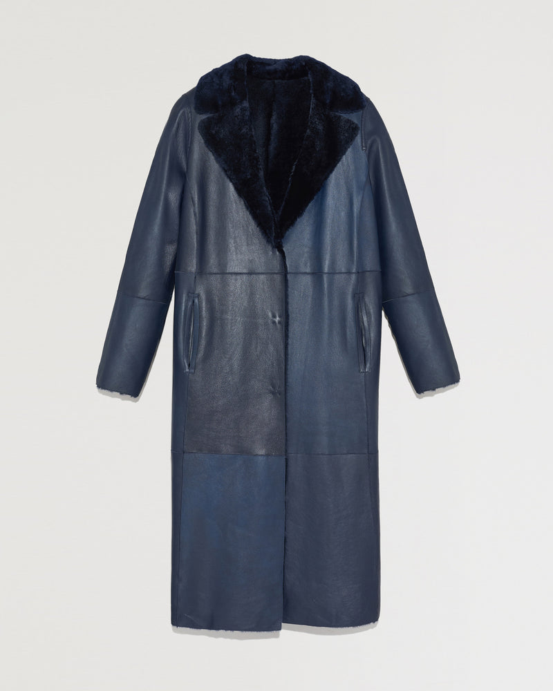 Long reversible coat in nappa lacon lambskin