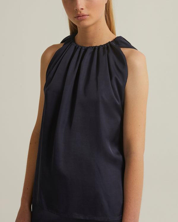 Sleeveless top with adjustable satin neckline - navy
