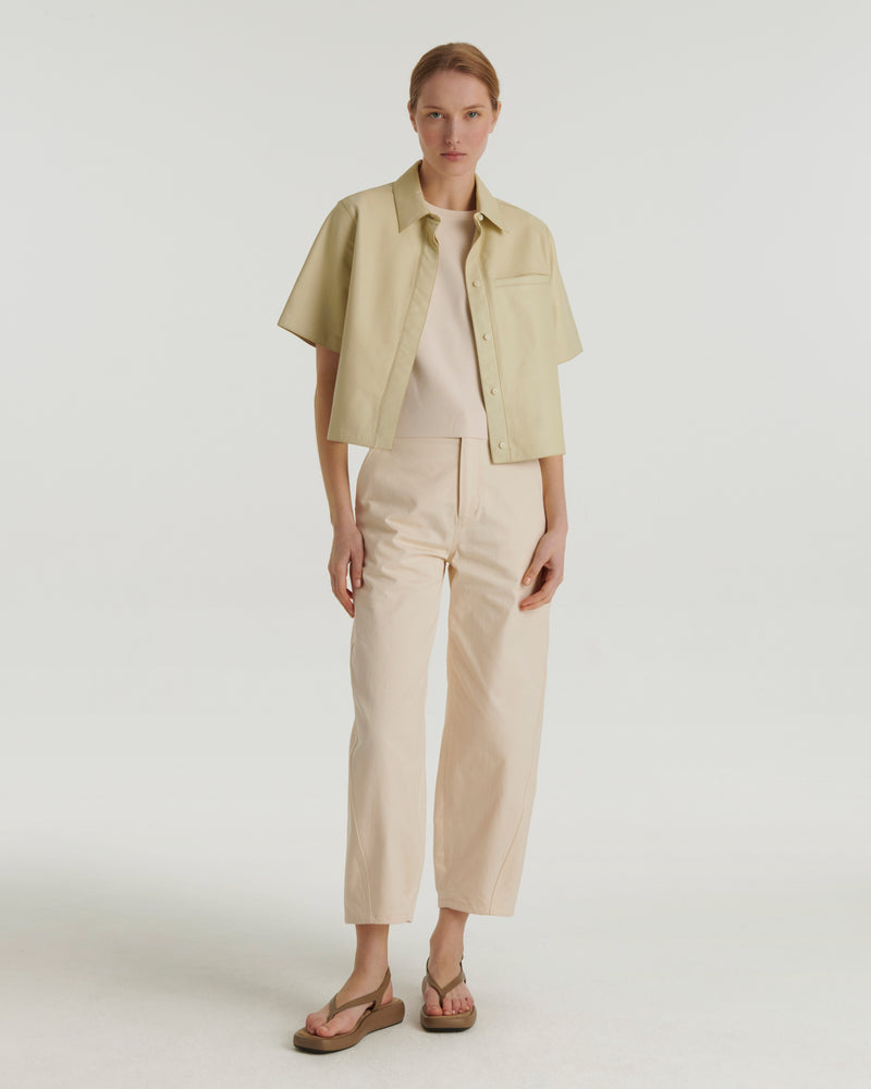 Cropped shirt with short sleeves in leather - 
lemonade - Yves Salomon
