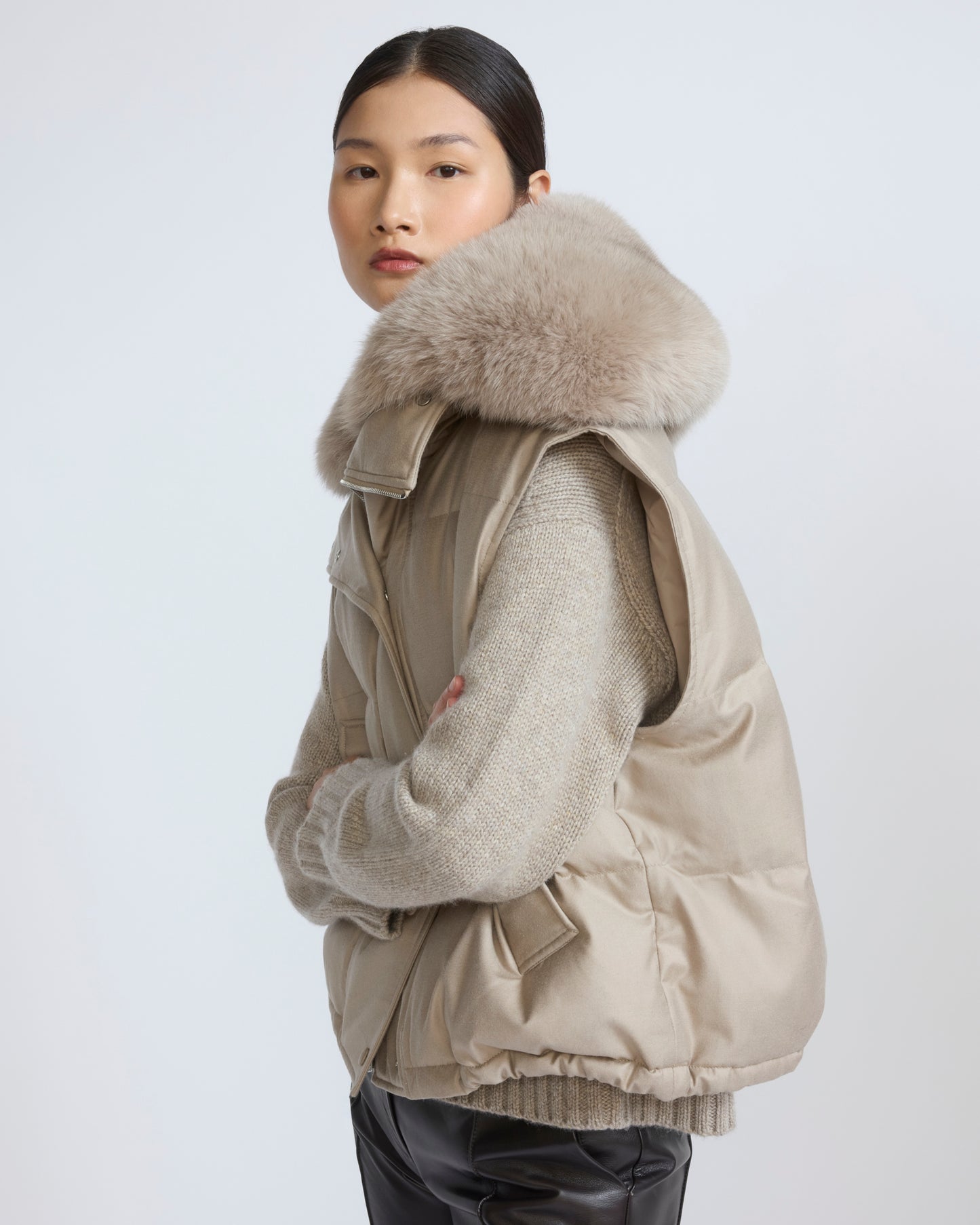 Flannel gilet with fox fur collar - Yves Salomon - New Fall/Winter Collection