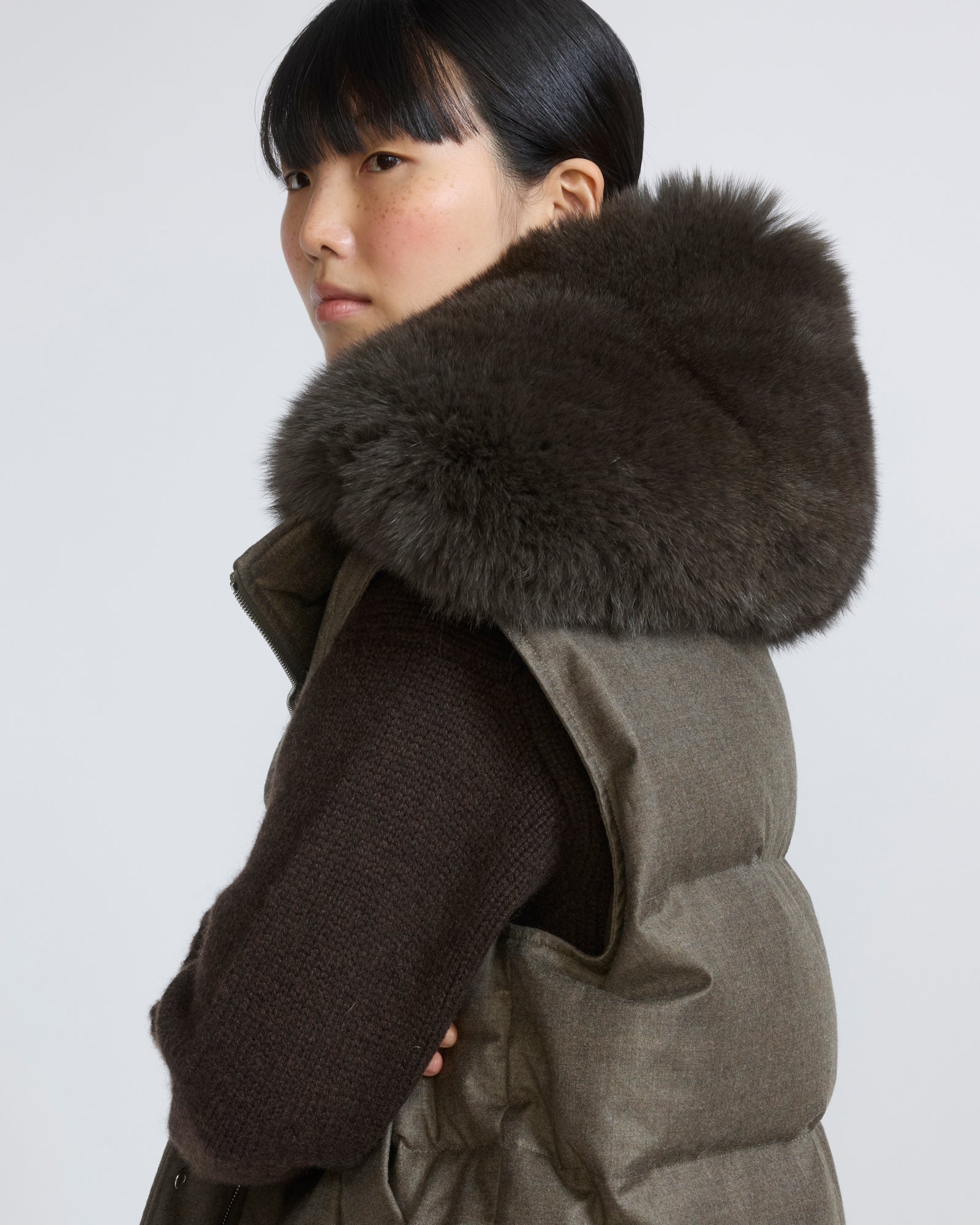 Flannel gilet with fox fur collar - Yves Salomon - New Fall/Winter Collection
