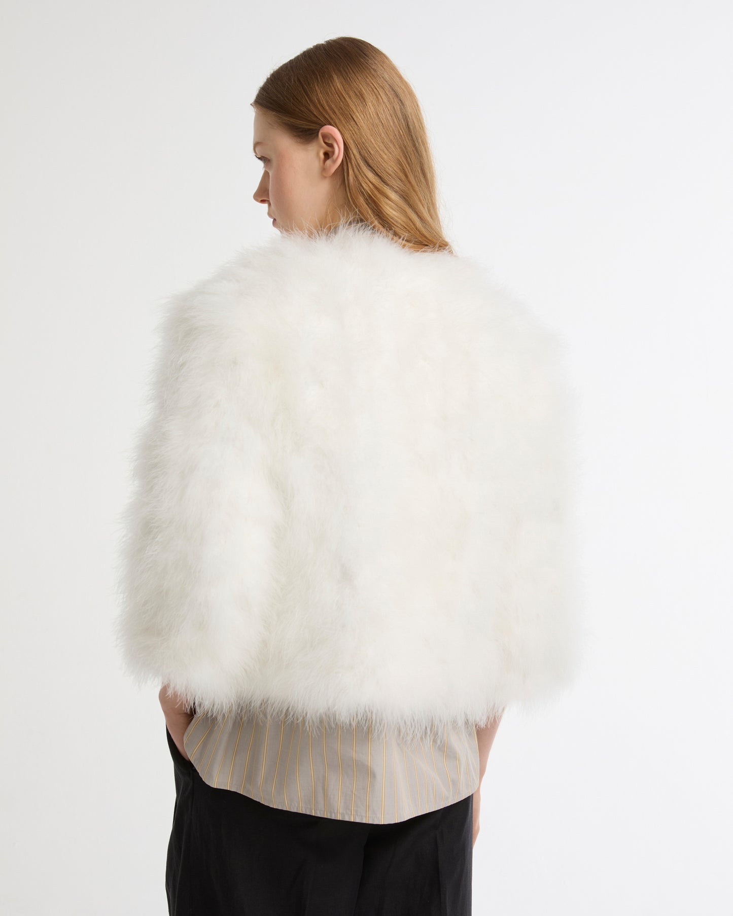 Short feather jacket