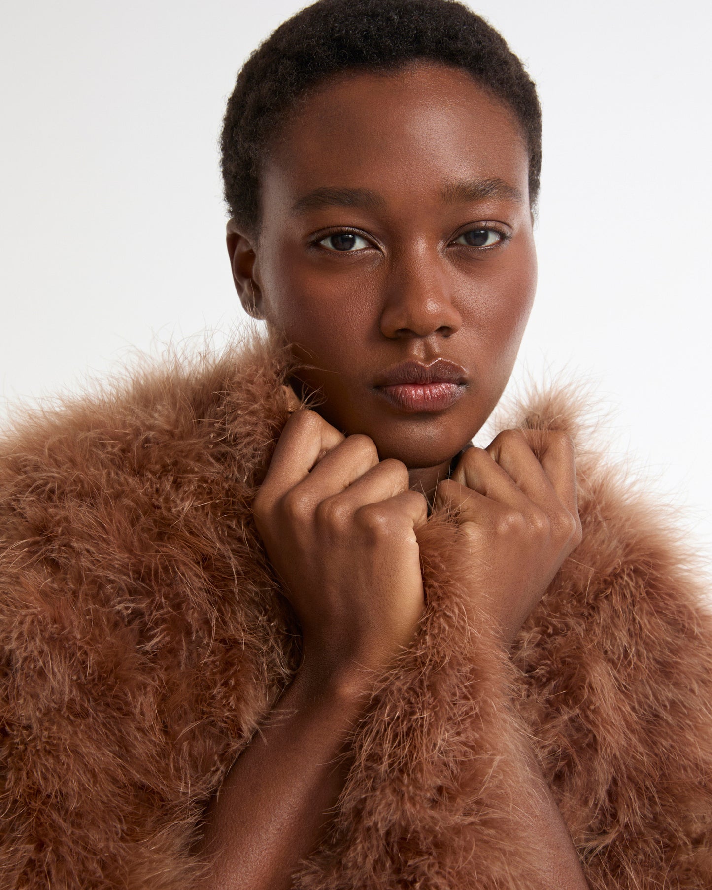 Short feather jacket