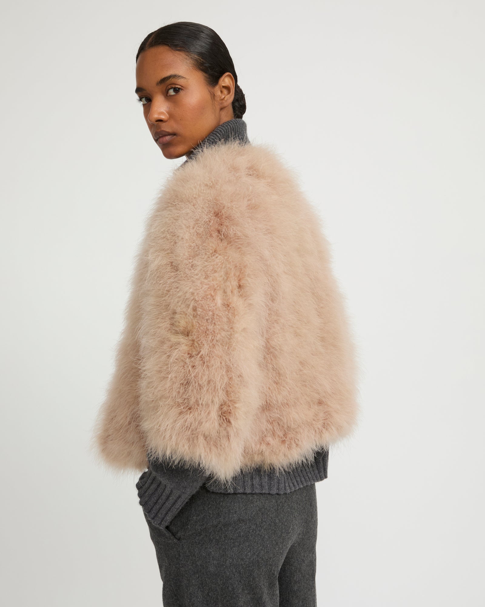 【あんみつかんてん】deres feather short coat Short feather jacket - camel - Yves Salomon – Yves Salomon US