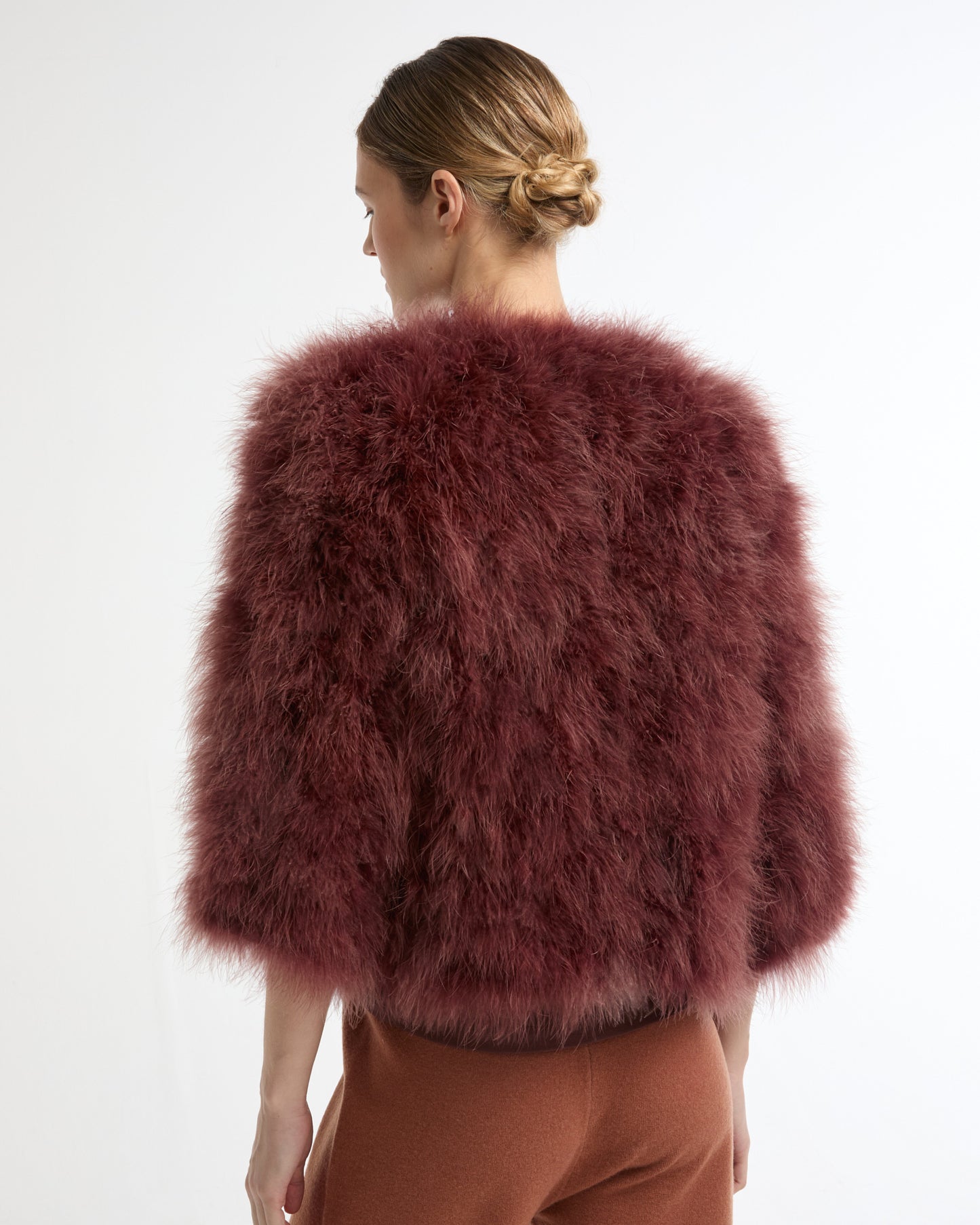 Short feather jacket