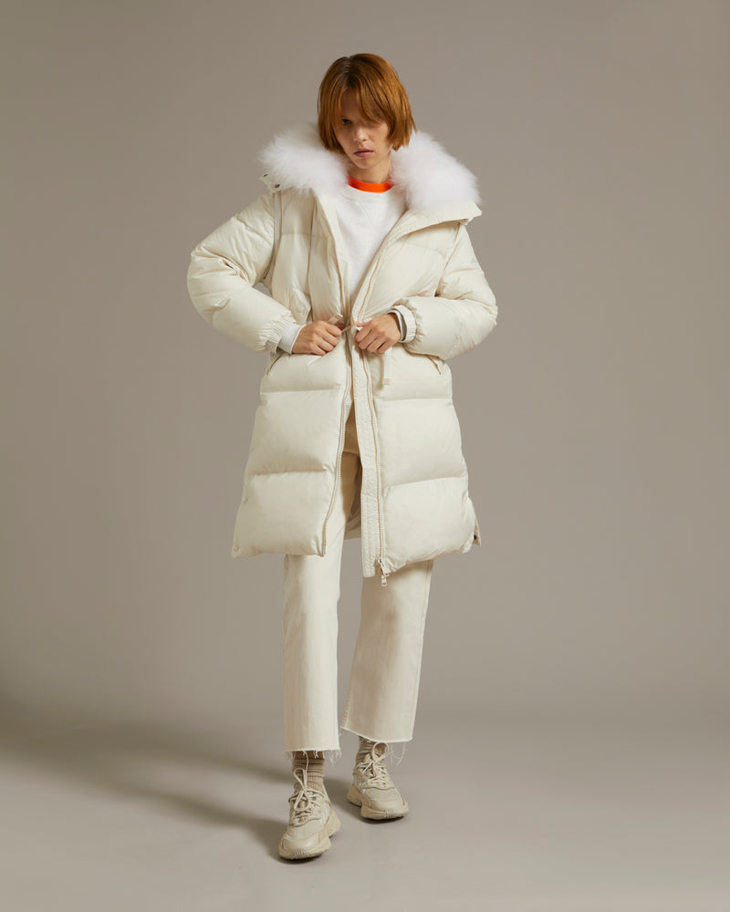 Long down jacket in water-repellent technical fabric with collar trim in fluffy lambswool - white - Yves Salomon