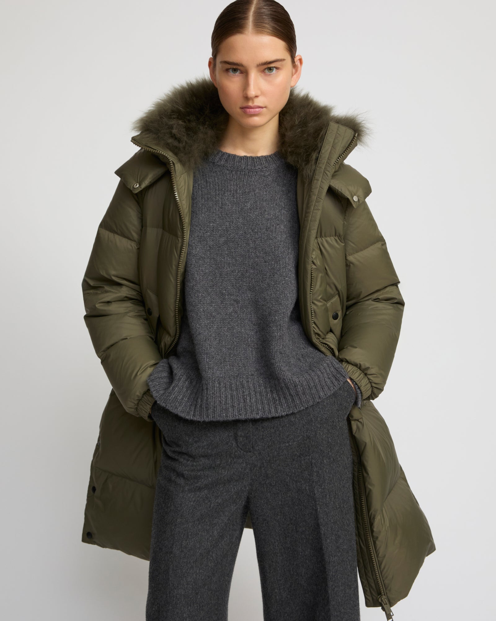 7/8 Long down jacket in water-repellent technical fabric with collar trim in fluffy lambswool - Yves Salomon