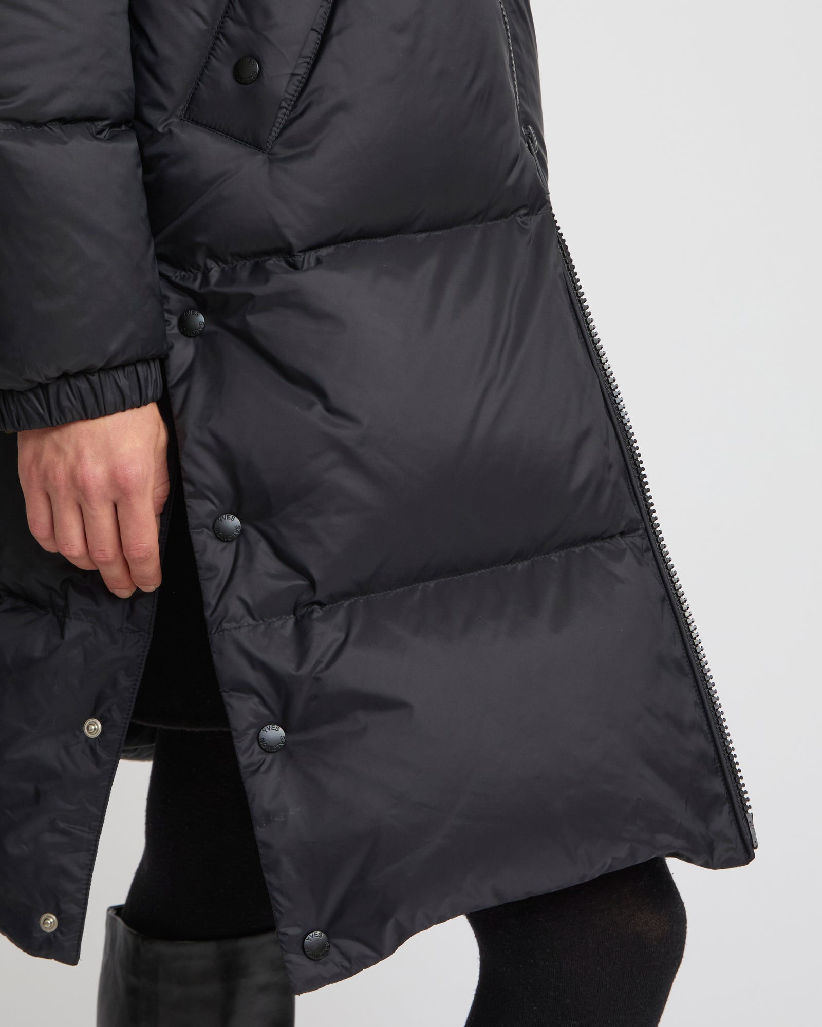7/8 Long down jacket in water-repellent technical fabric with collar trim in fluffy lambswool - Yves Salomon