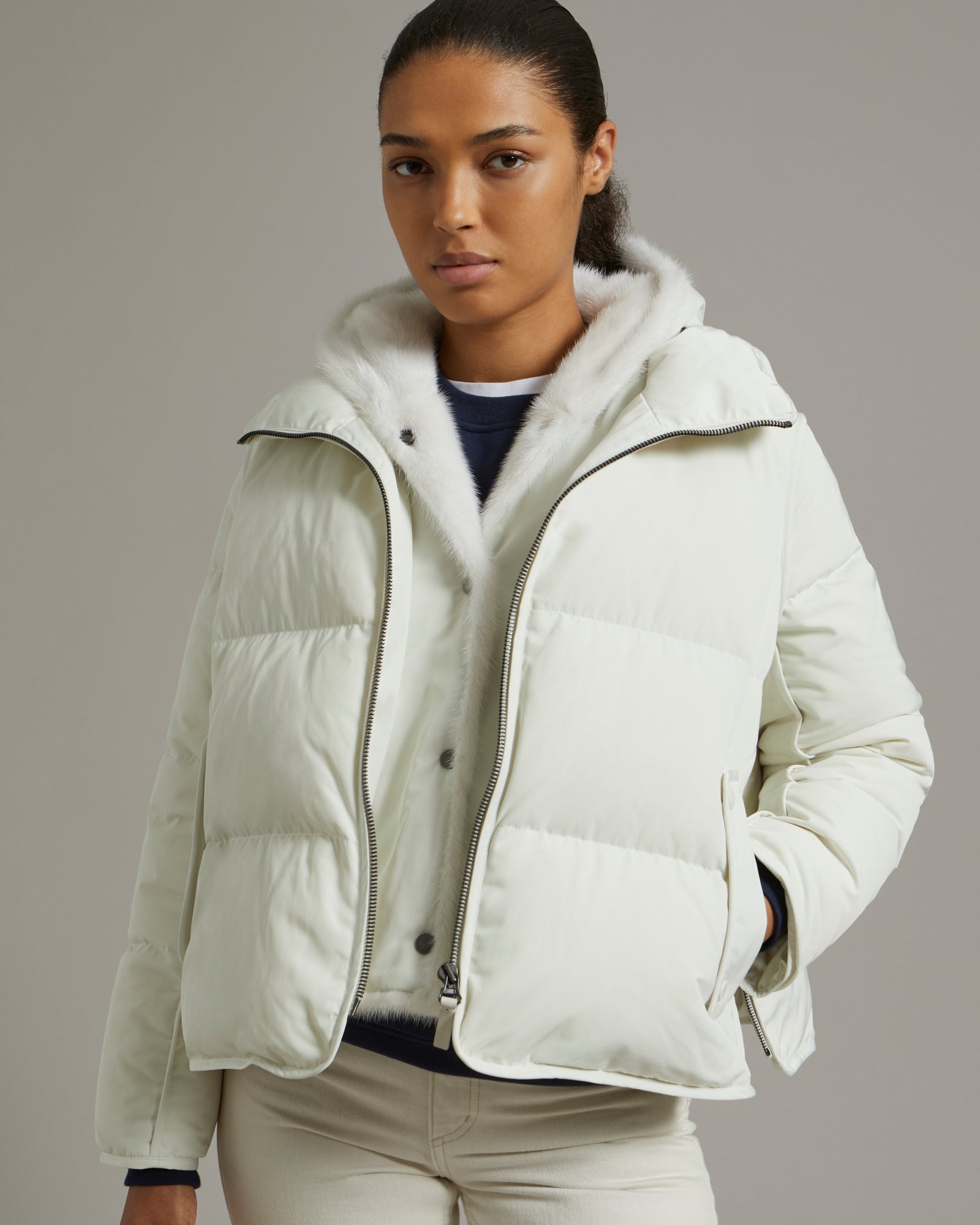 A line down jacket with mink hooded bib - white - Yves
